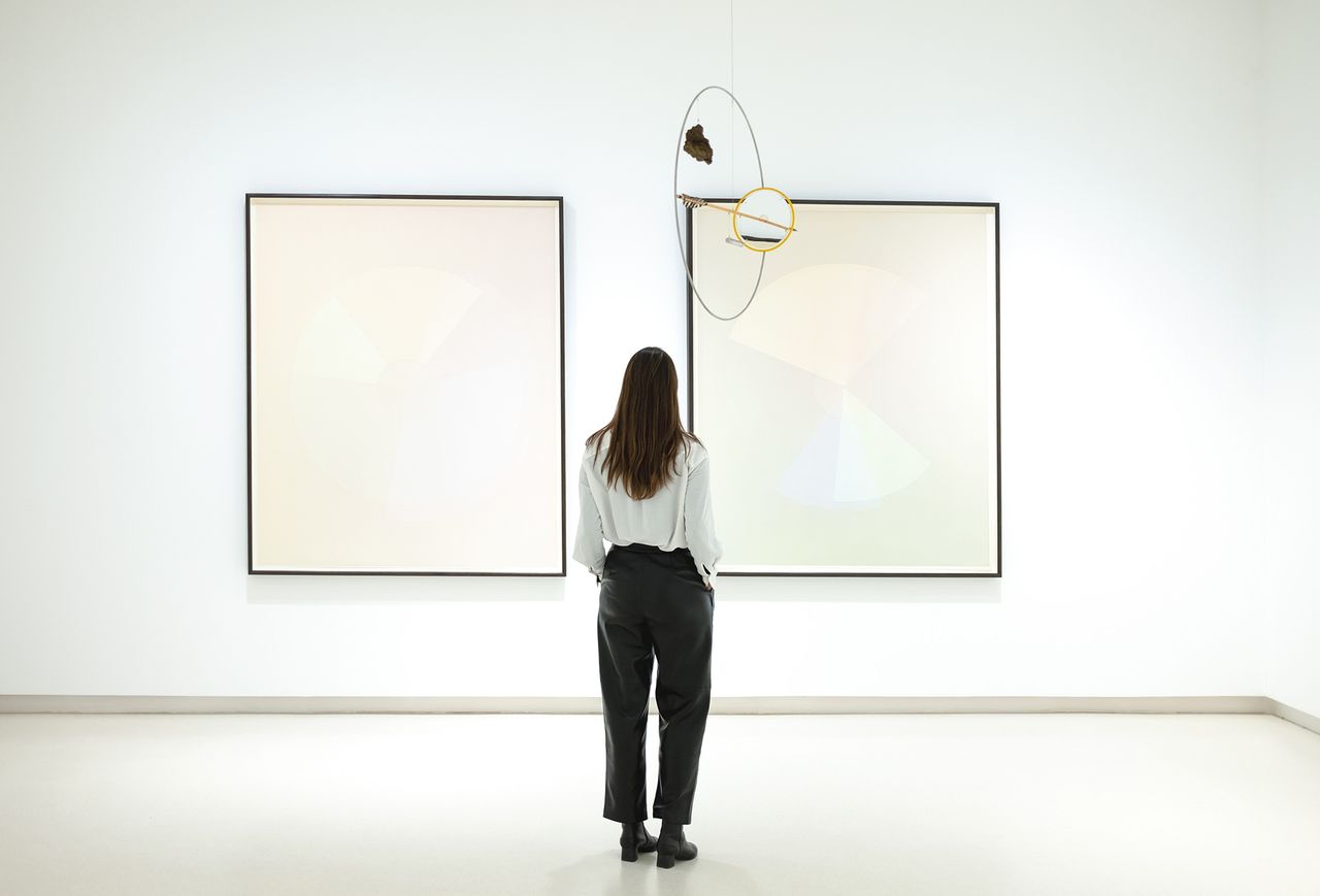 Olafur Eliasson Navegacion Situada 2022 Vista De Sala 021 Galeria Elvira Gonzalez.jpg