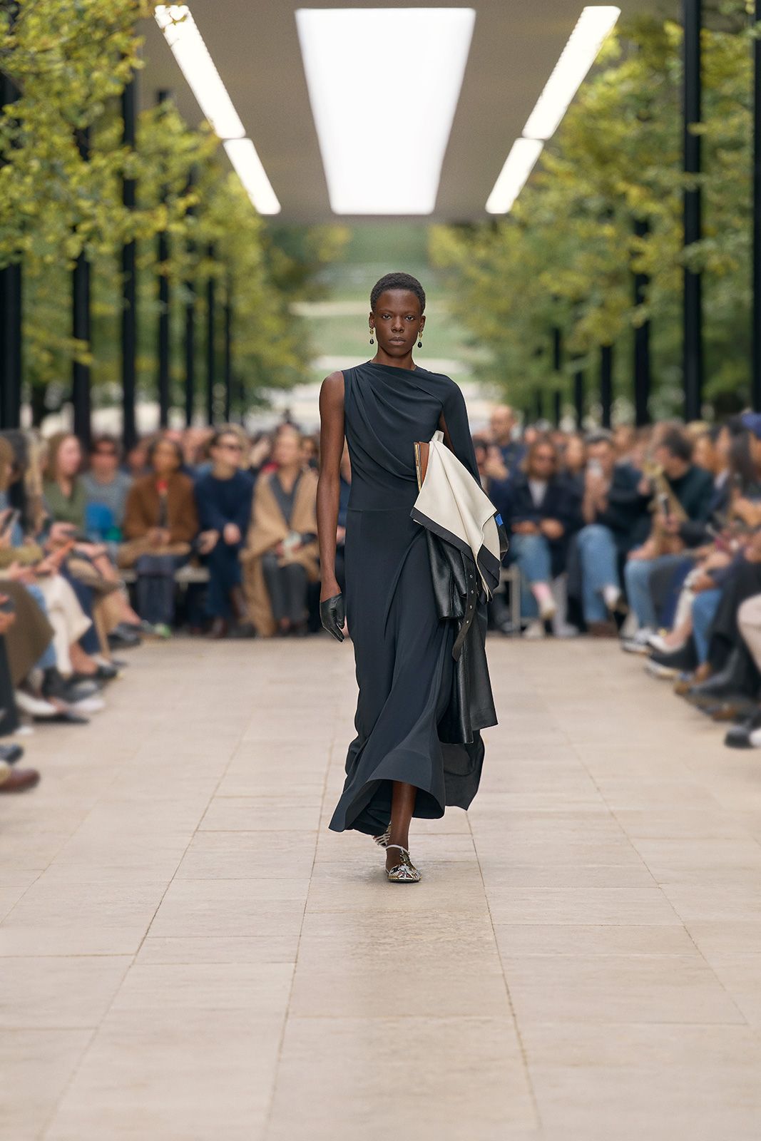 Celine-S26-look-22.jpg