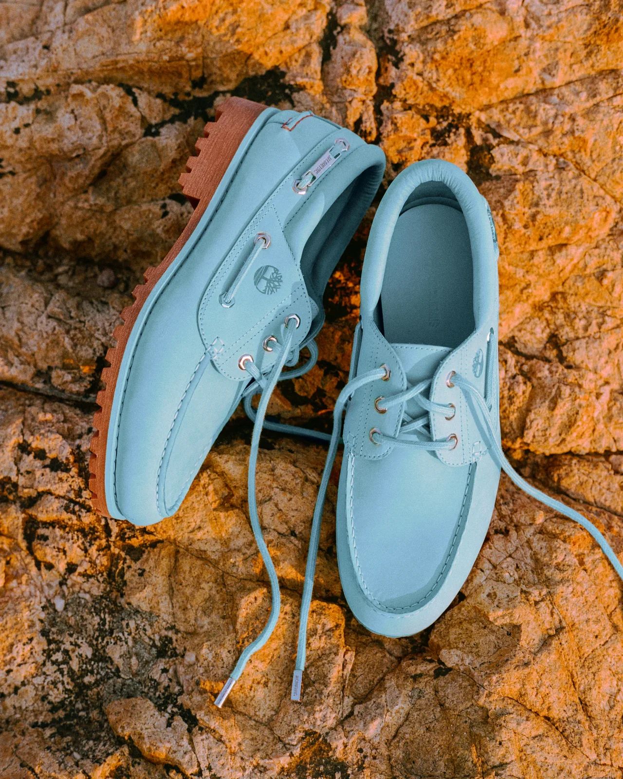 metal-jacquemus-x-timberland-edit-02.webp