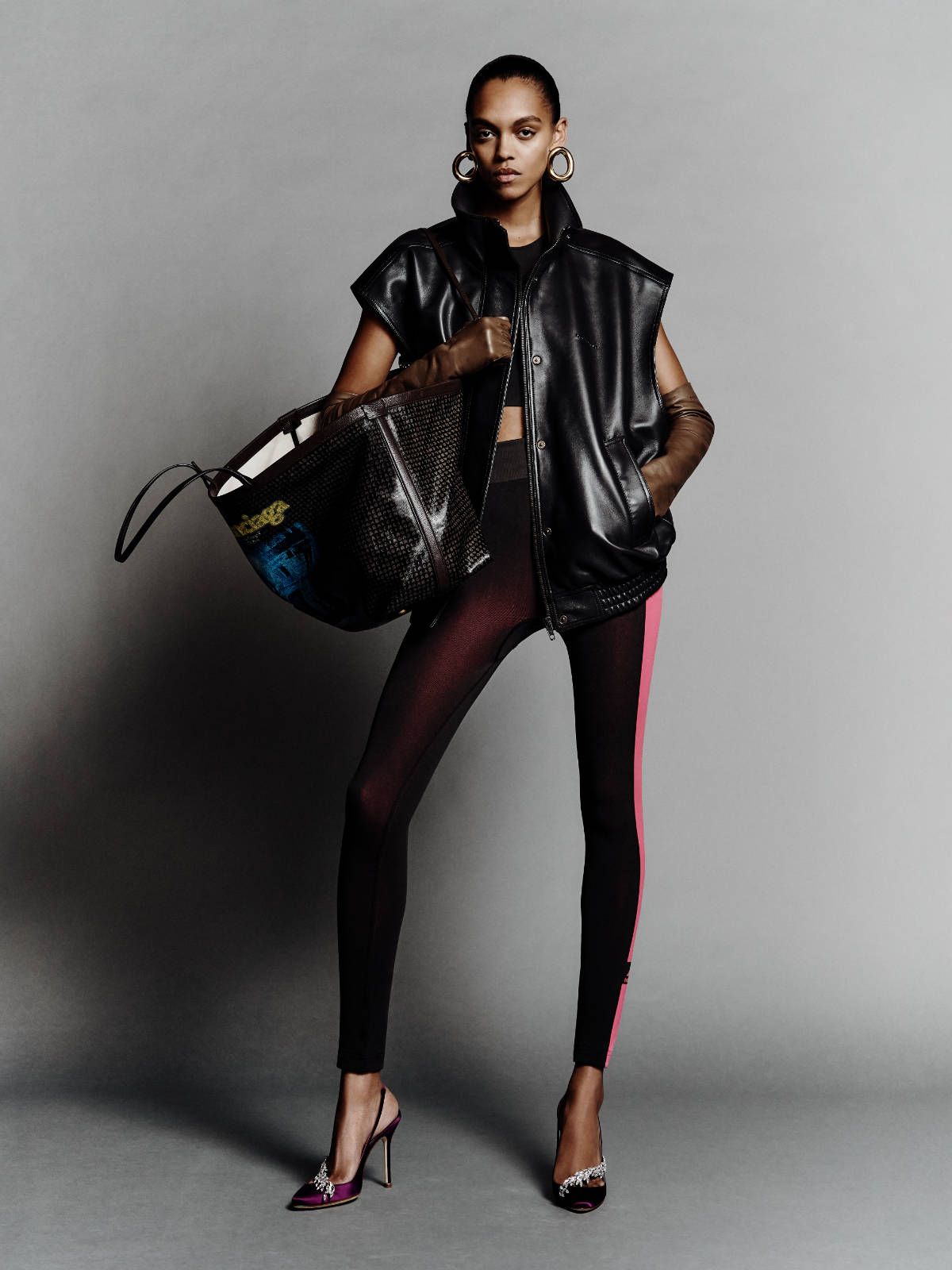 BALENCIAGA-FALL-26_1.jpg