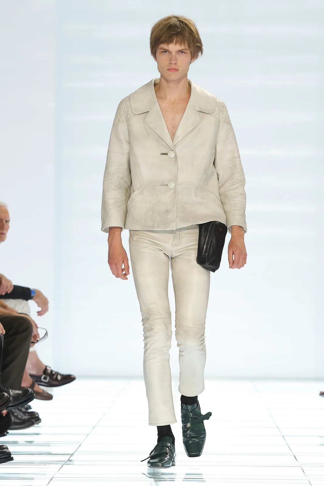 metal-prada-s-s-2027-menswear-08.webp