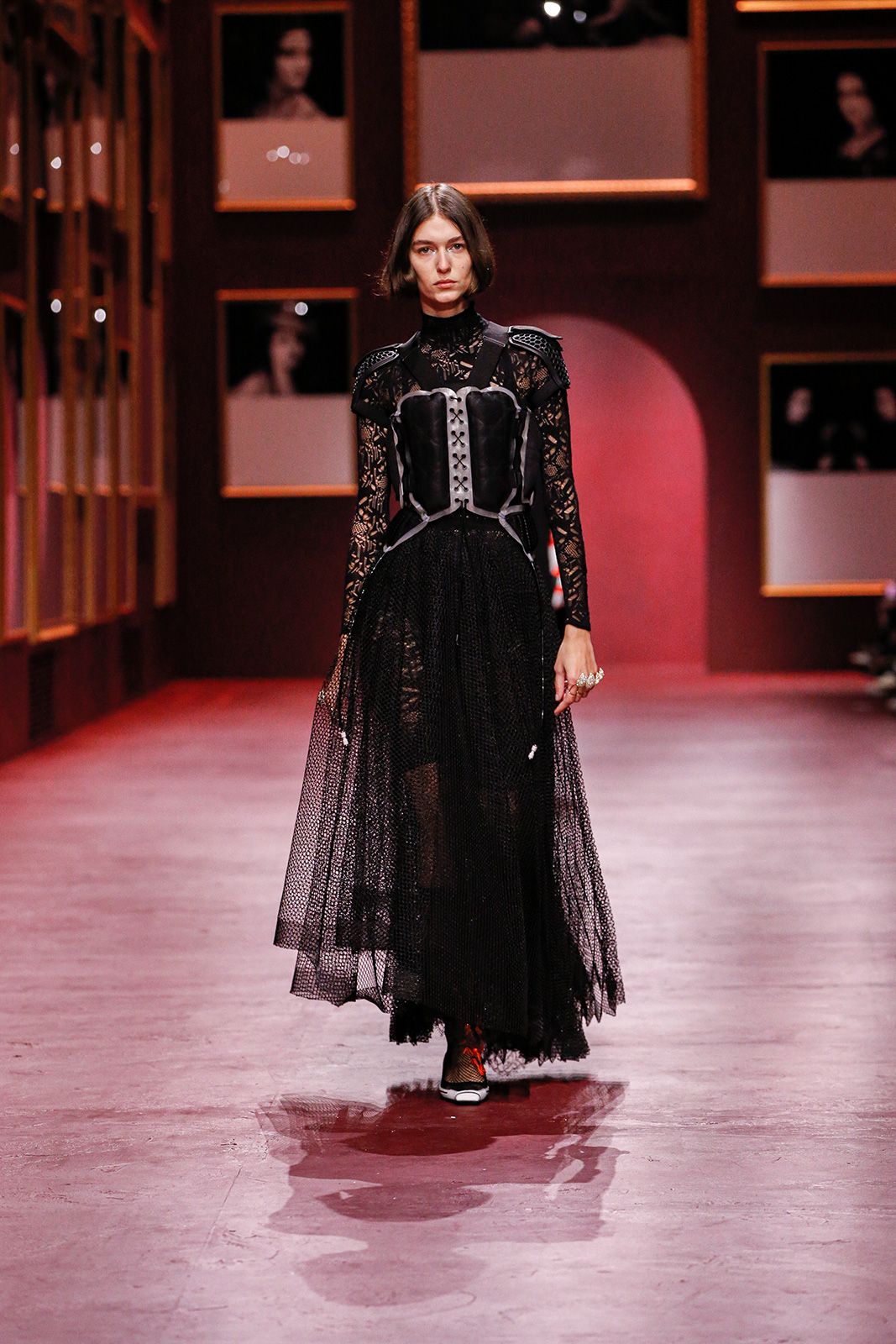 Dior Aw 22 23 Metalmagazine 6.jpg