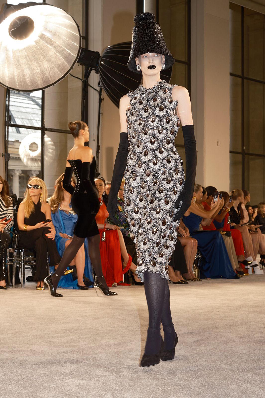 SCHIAPARELLI_HC_FW2526_10.jpg