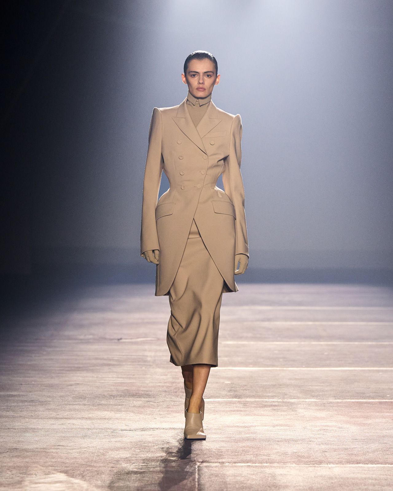 Mugler-SS26-27.jpg