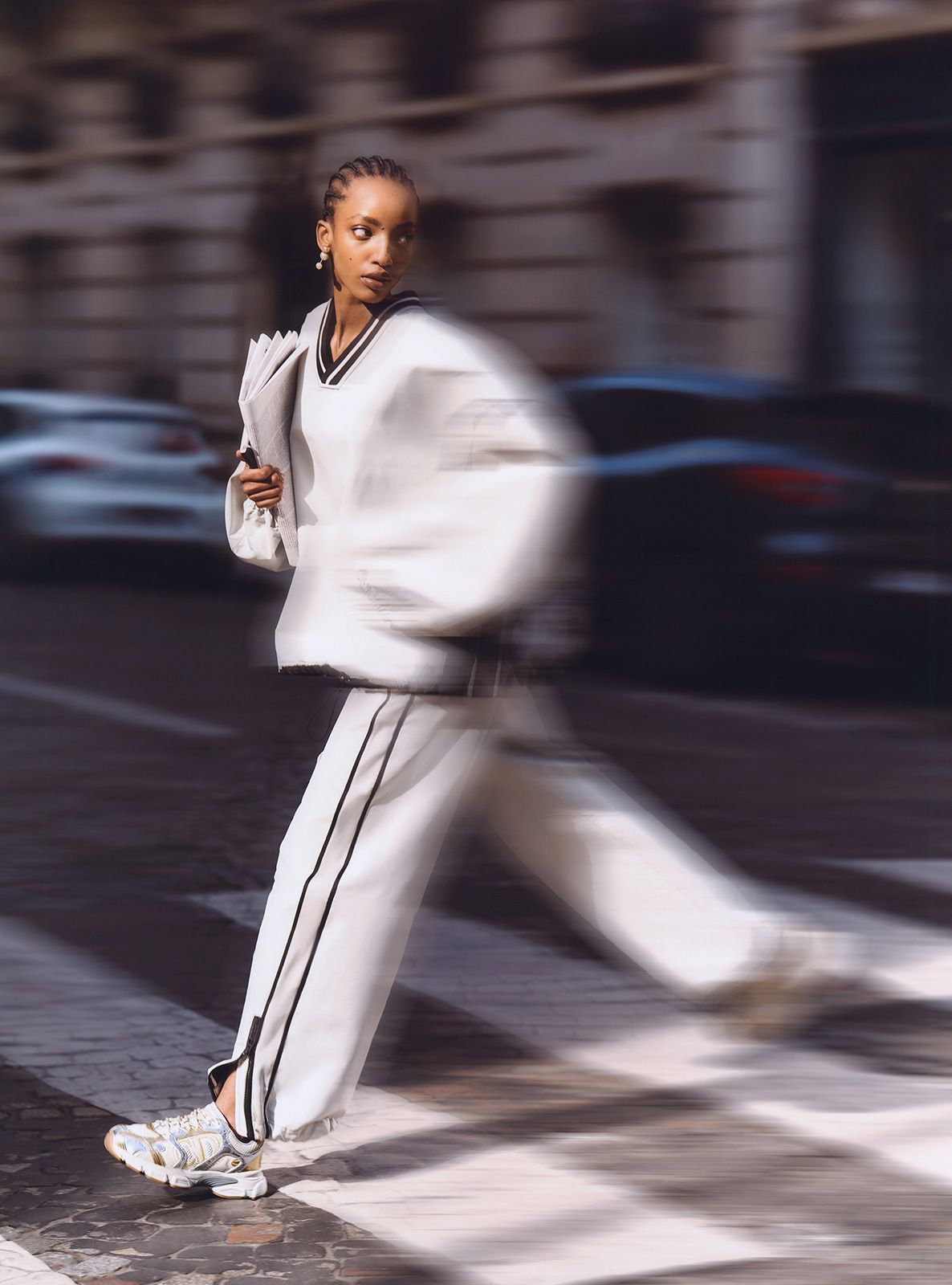 DIOR-CHRONO-SNEAKERS-EDITORIAL-©-Sarah-Blais-4.jpg