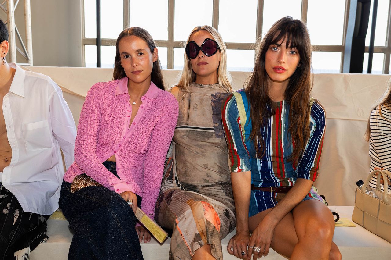 LUCIA Y HELENA CUESTA_DESIGUAL_STUDIO_FASHION_SHOW_2025_DESIGUAL_STUDIO_FASHION_SHOW_2025.jpg