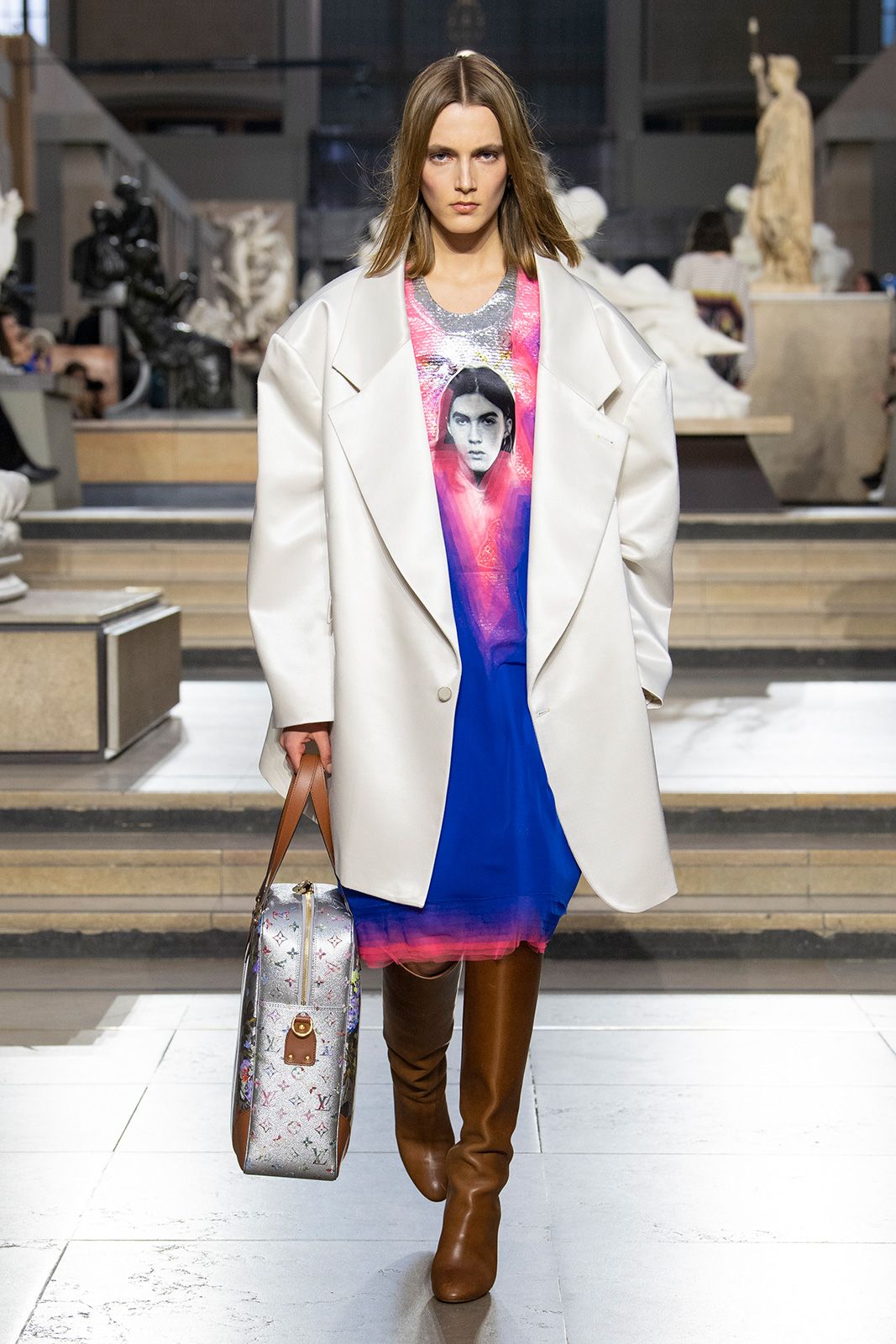 Louis Vuitton F W22 Look 34.jpg