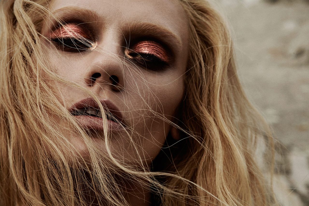 Lottie Star Metalmagazine 4.jpg