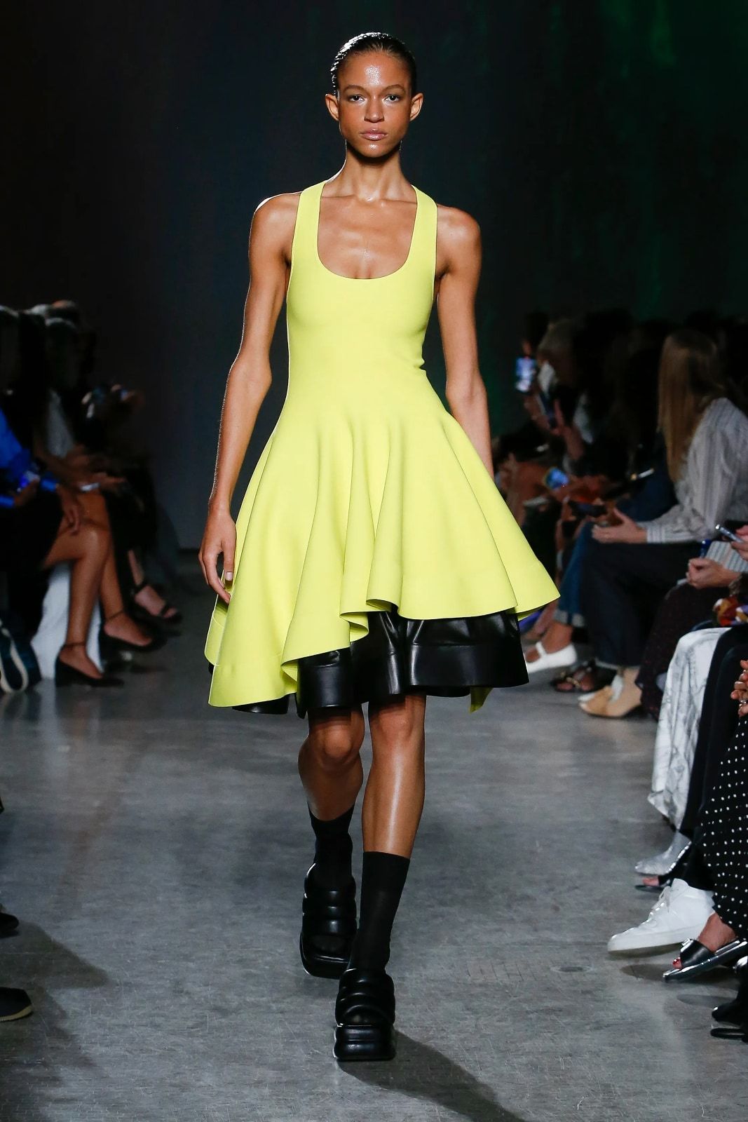 Proenza Schouler Spring 2023 14.jpg