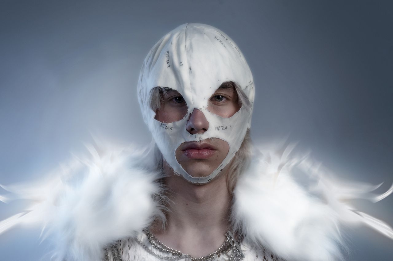 Rojuu Metalmagazine 12.jpg