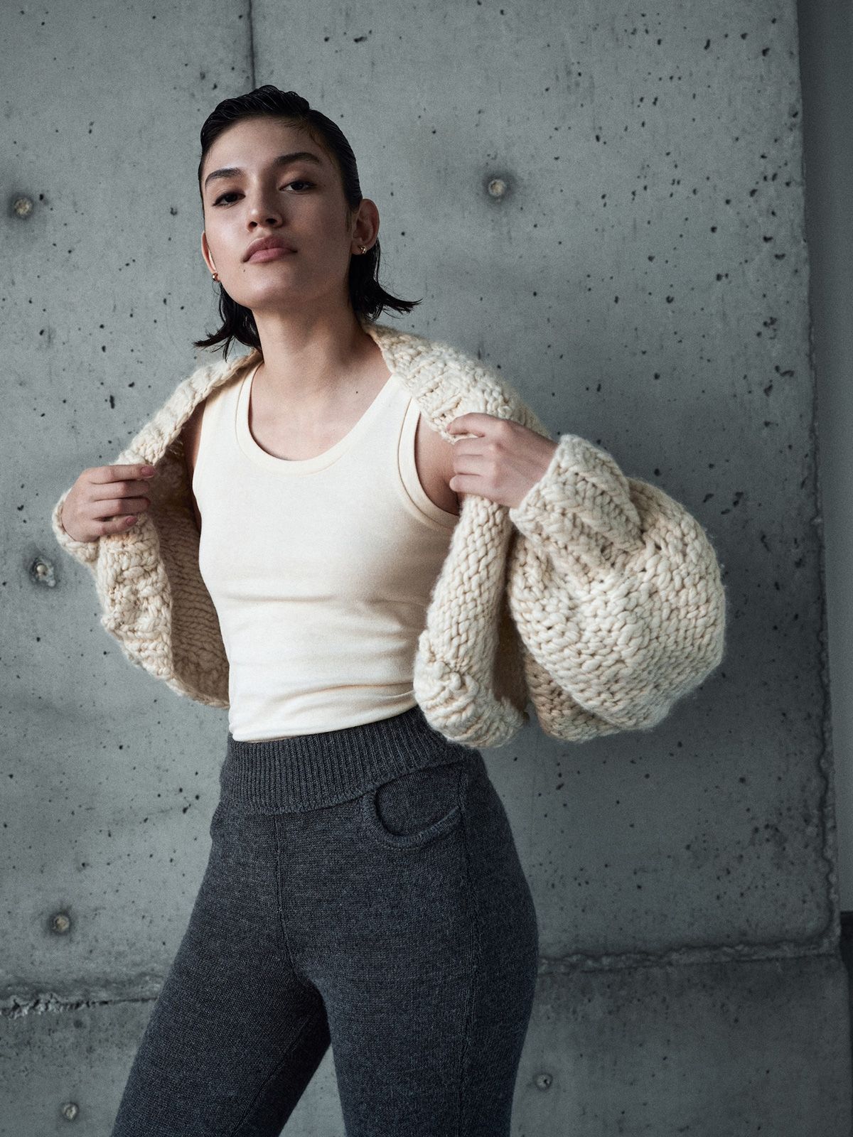 12 Eva Cardigan Hand Knit Merino Wool Alabaster Detail.jpg