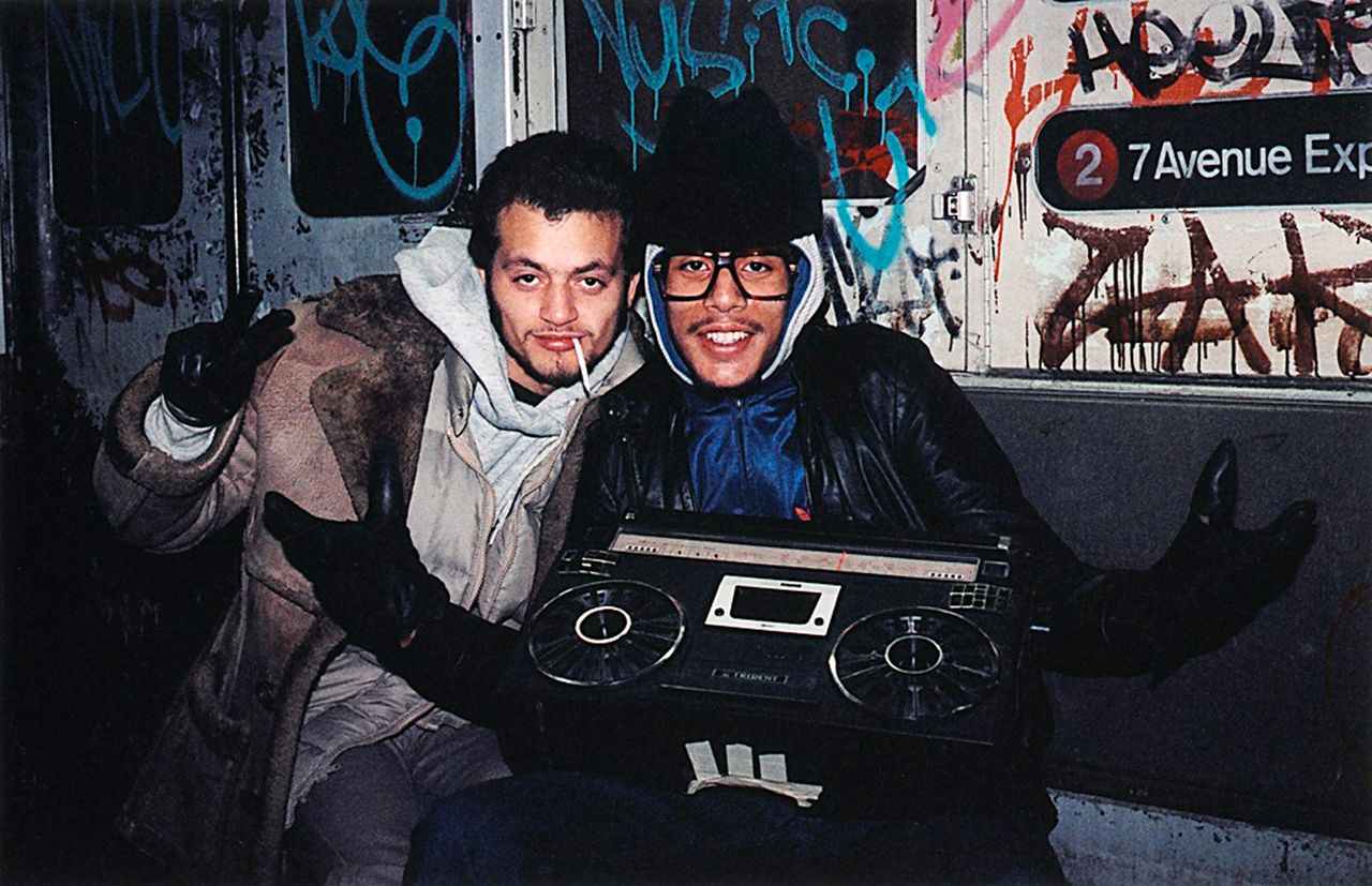 2 Jamel Shabazz Untitled Spanish Harlem Ny 1980 Copyright Jamel Shabazz Courtesy Galerie Bene Taschen.jpg
