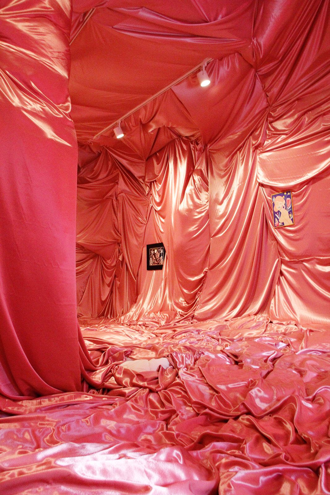 Pamplemousse Miranda Makaroff Metalmagazine 3.jpg