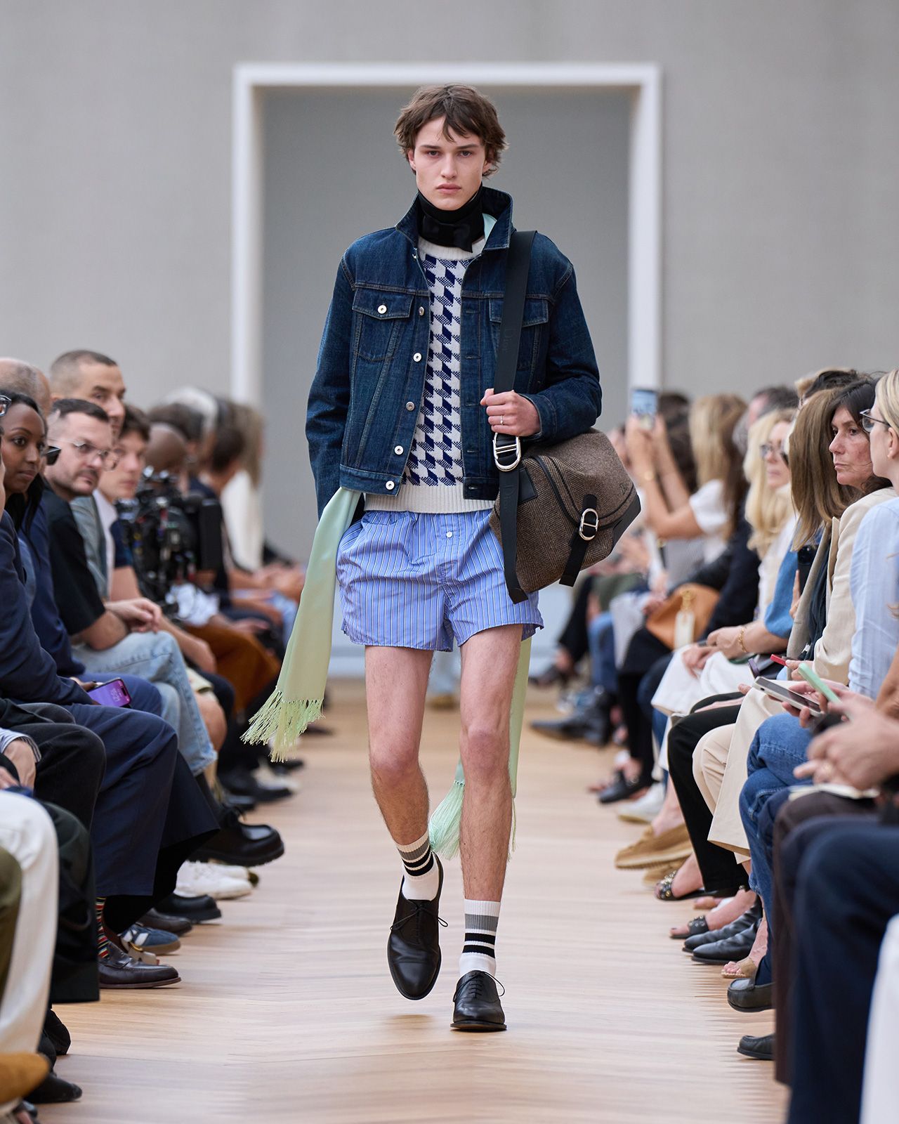 DIOR-SUMMER-2026-COLLECTION_VISUELS_LOOK-RUNWAY_17.jpg