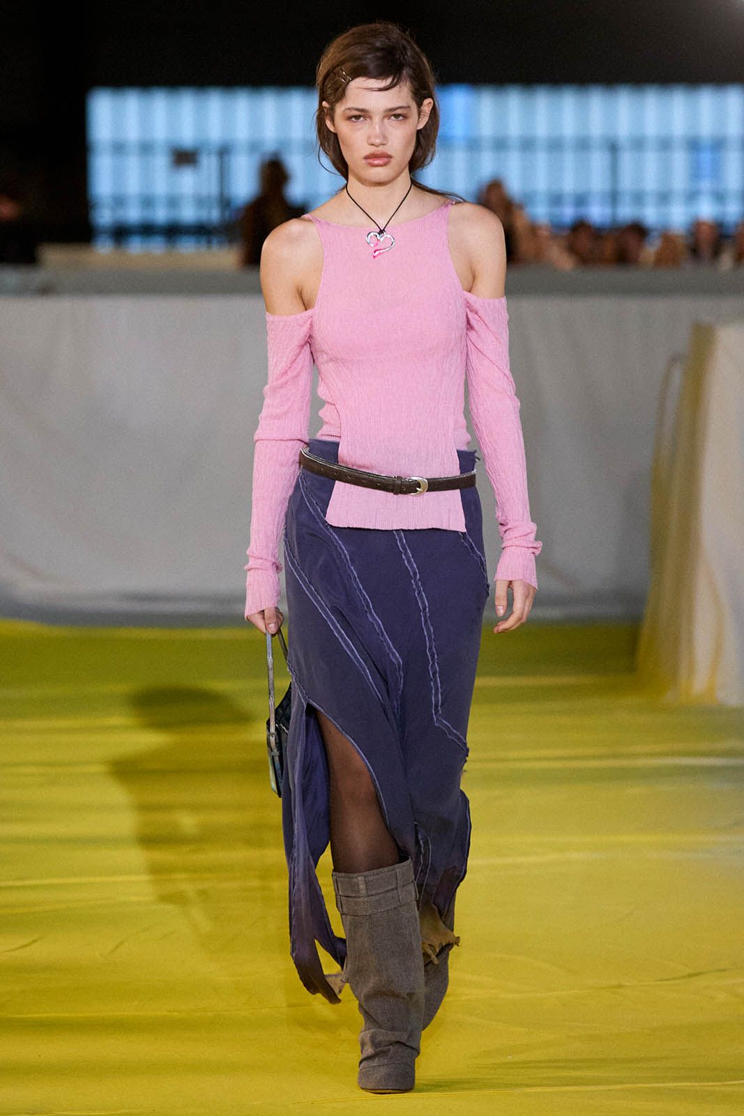 RUNWAY_LOOK_22_DESIGUAL_STUDIO_FASHION_SHOW_2025_5.jpg