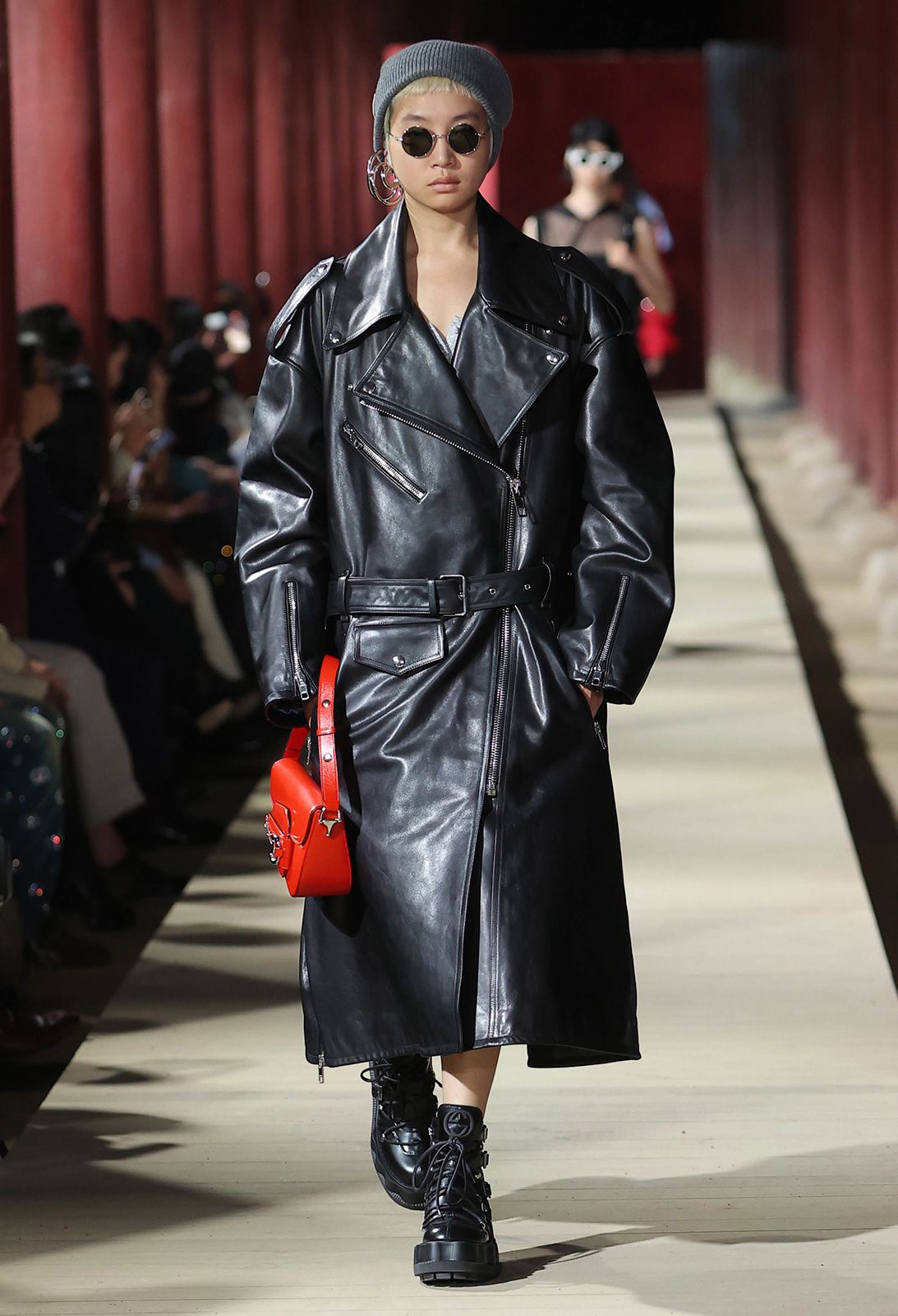 Metal Gucci Cruise 2024 17.jpg