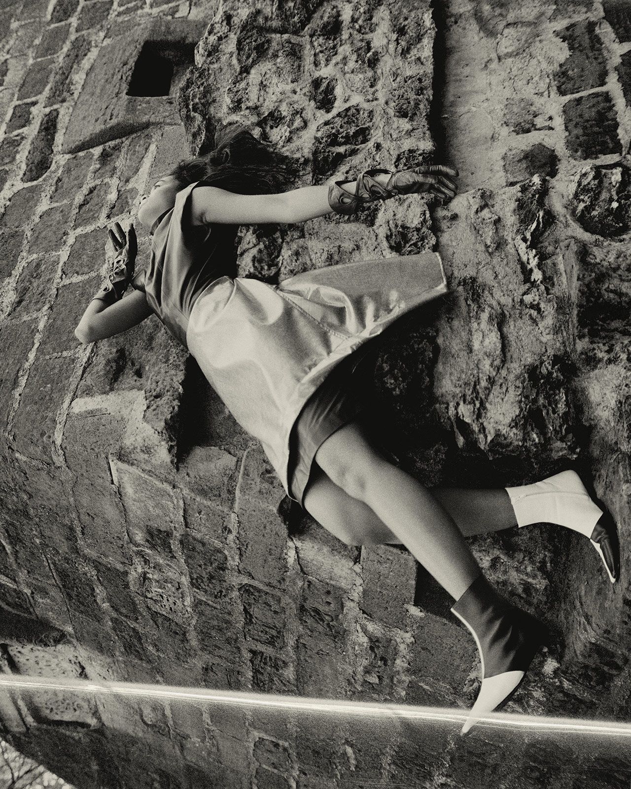Willand Joan Metalmagazine 5.jpg