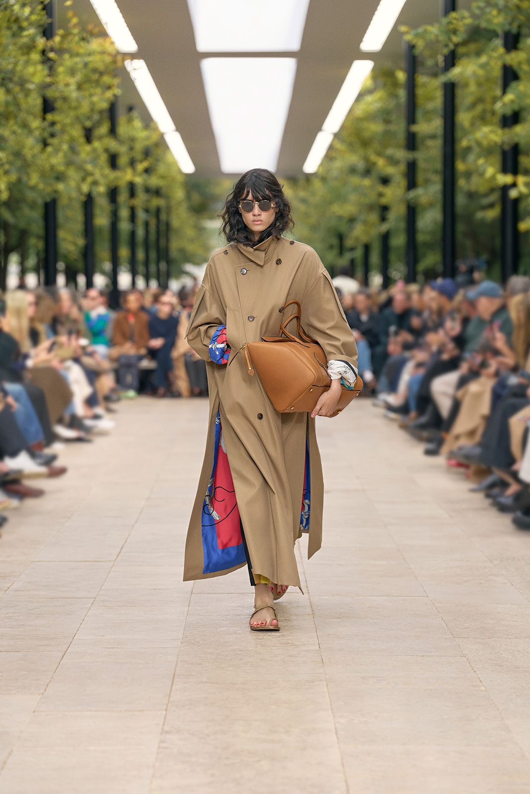 Celine-S26-look-19.jpg