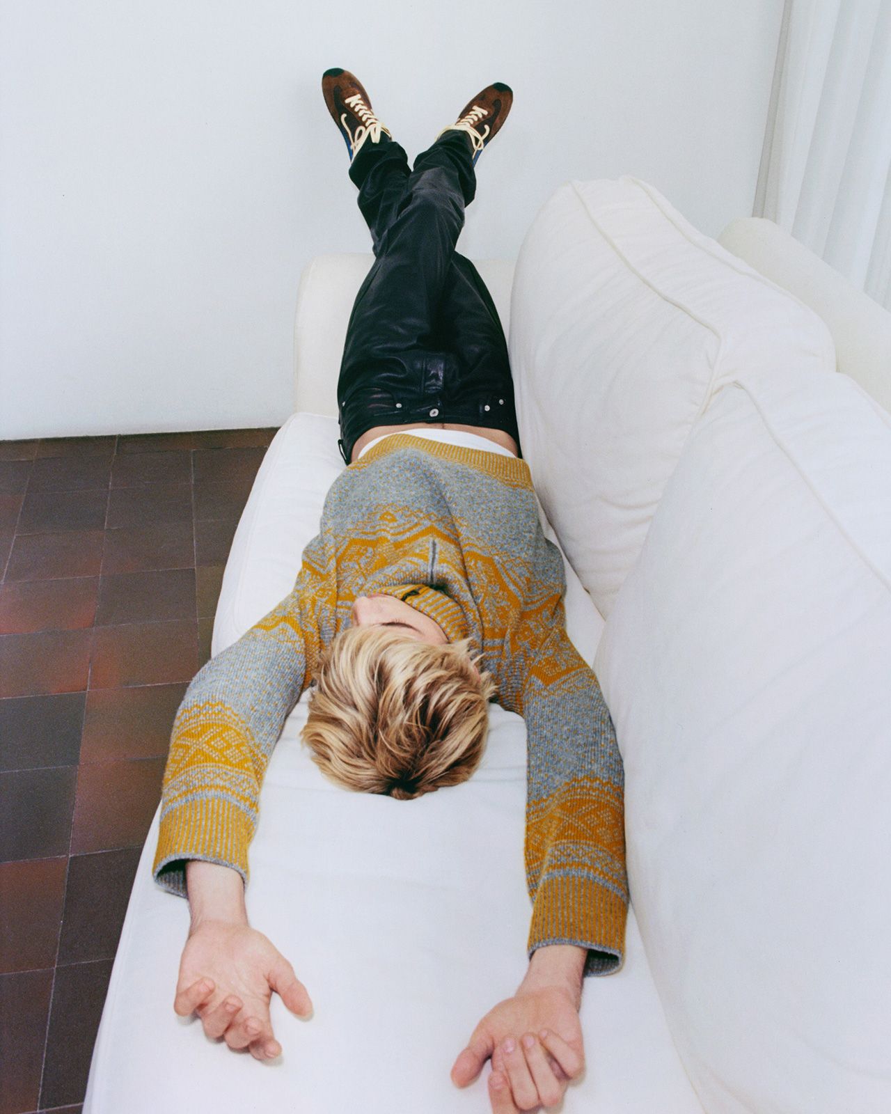 Loewe-Ballet-Runner_4.jpg