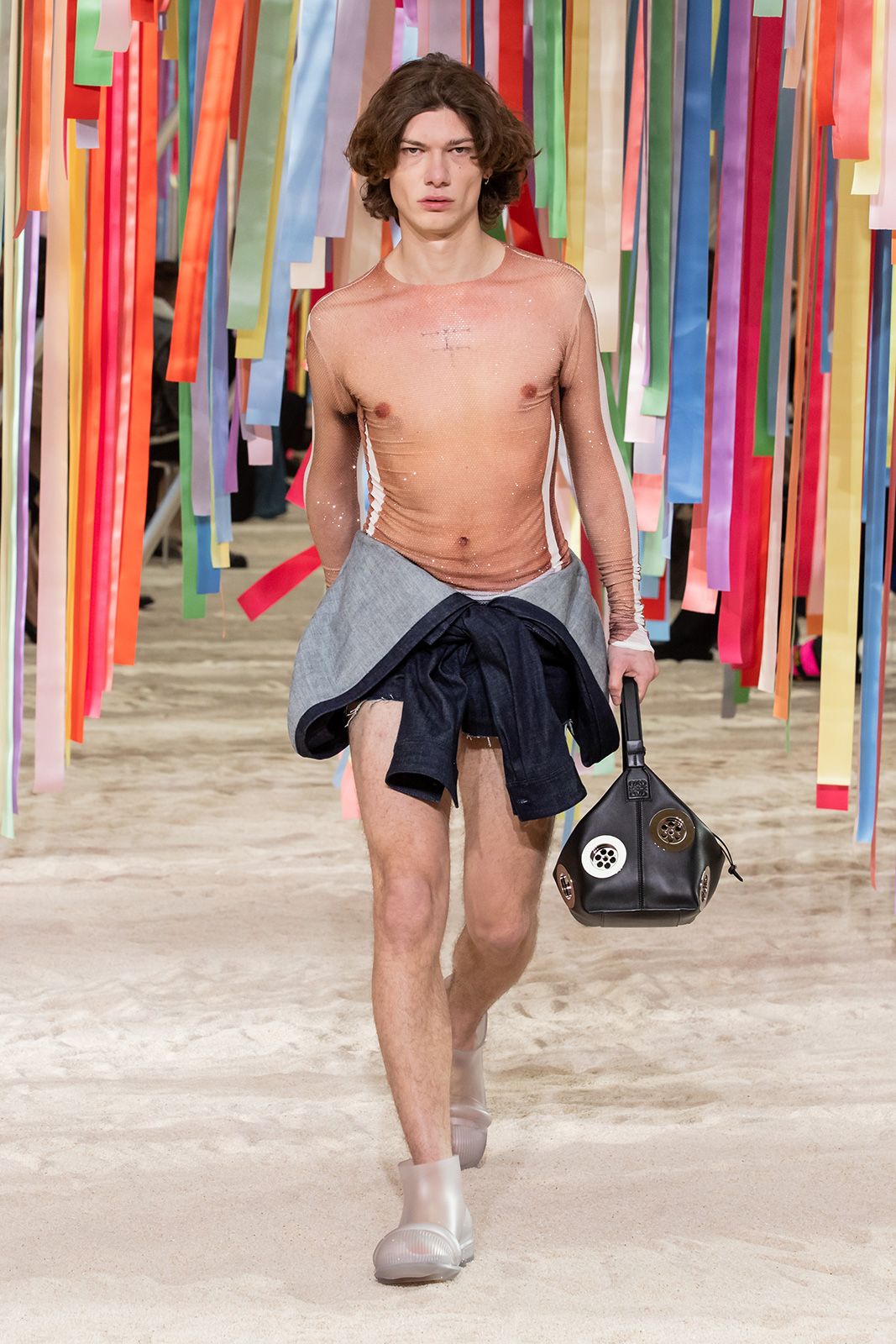 Loewe Men Fw 2022 Metalmagazine 50.jpg