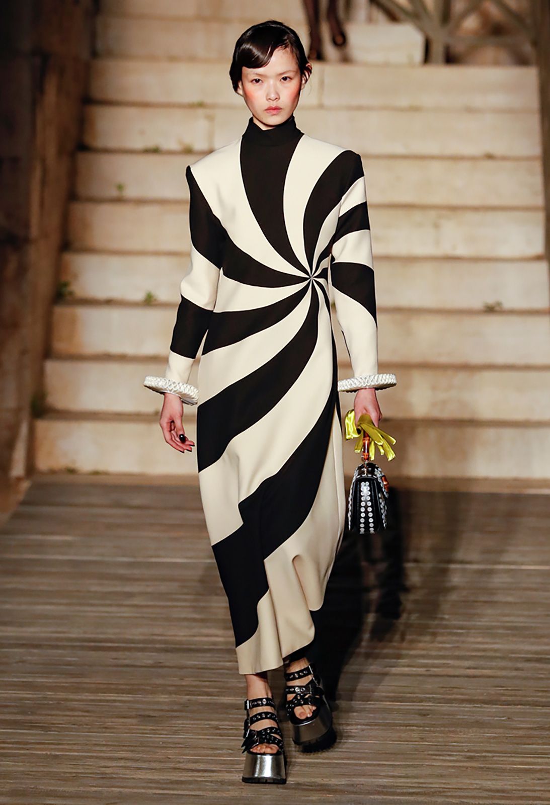 Gucci Resort 2023 27.jpg