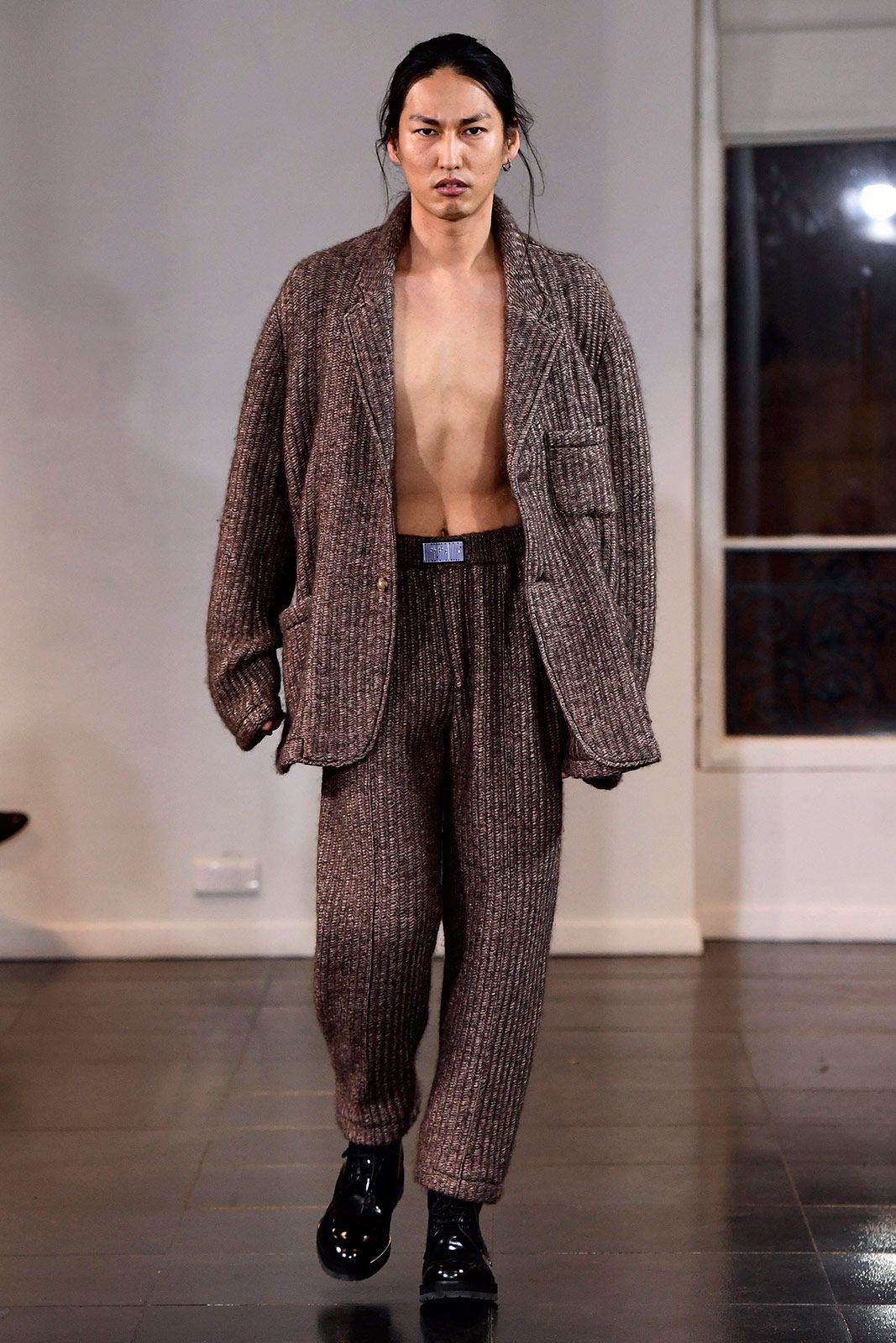 Louis Gabriel Nouchi Metalmagazine 19.jpg
