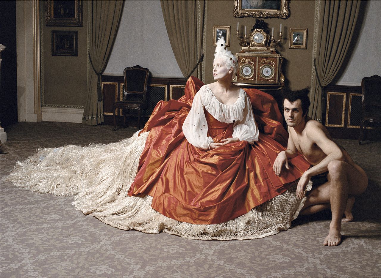 Vivienne Westwood Londres Musee De La Wallace Collection Septembre 1994 Jean Marie Perier Galerie Photo 12  Bd.jpg