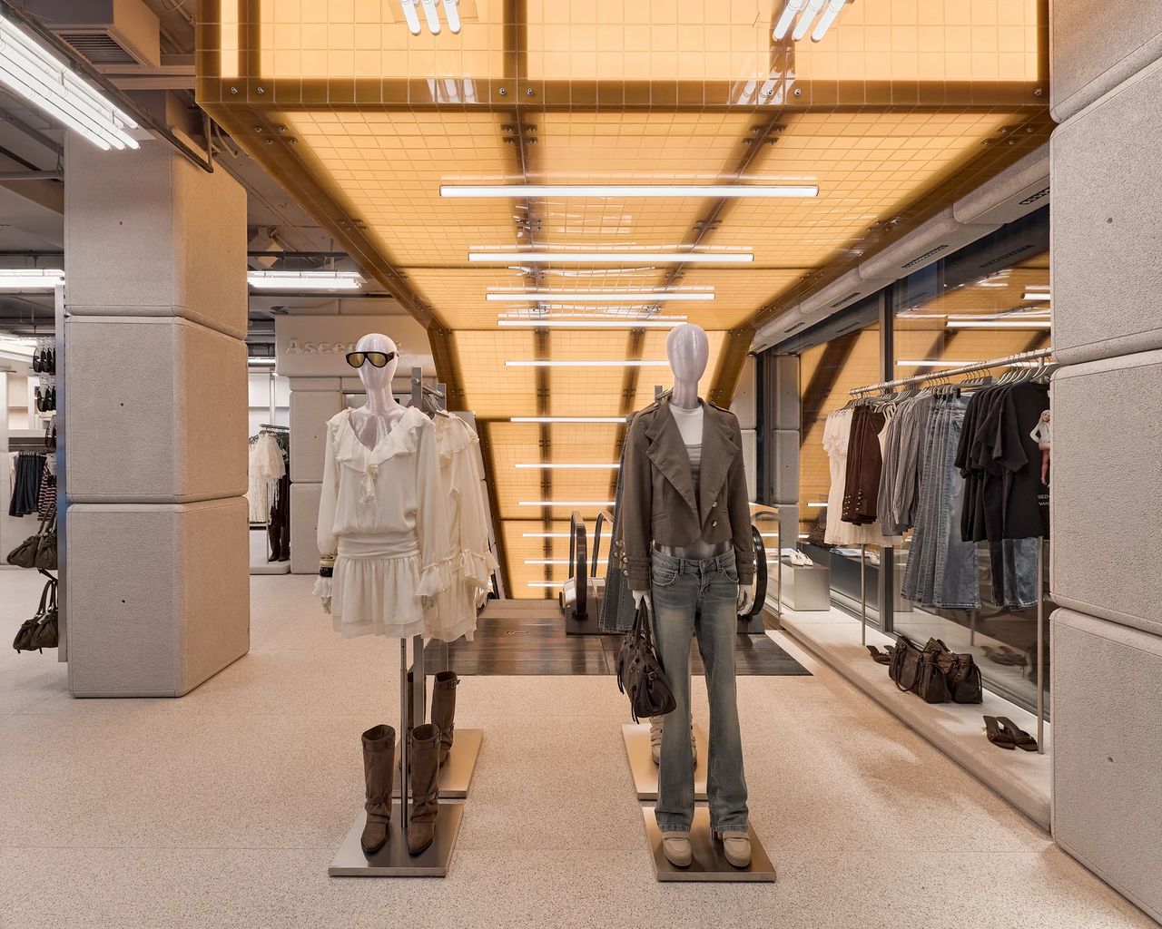 metal-bershka-edit-02.webp