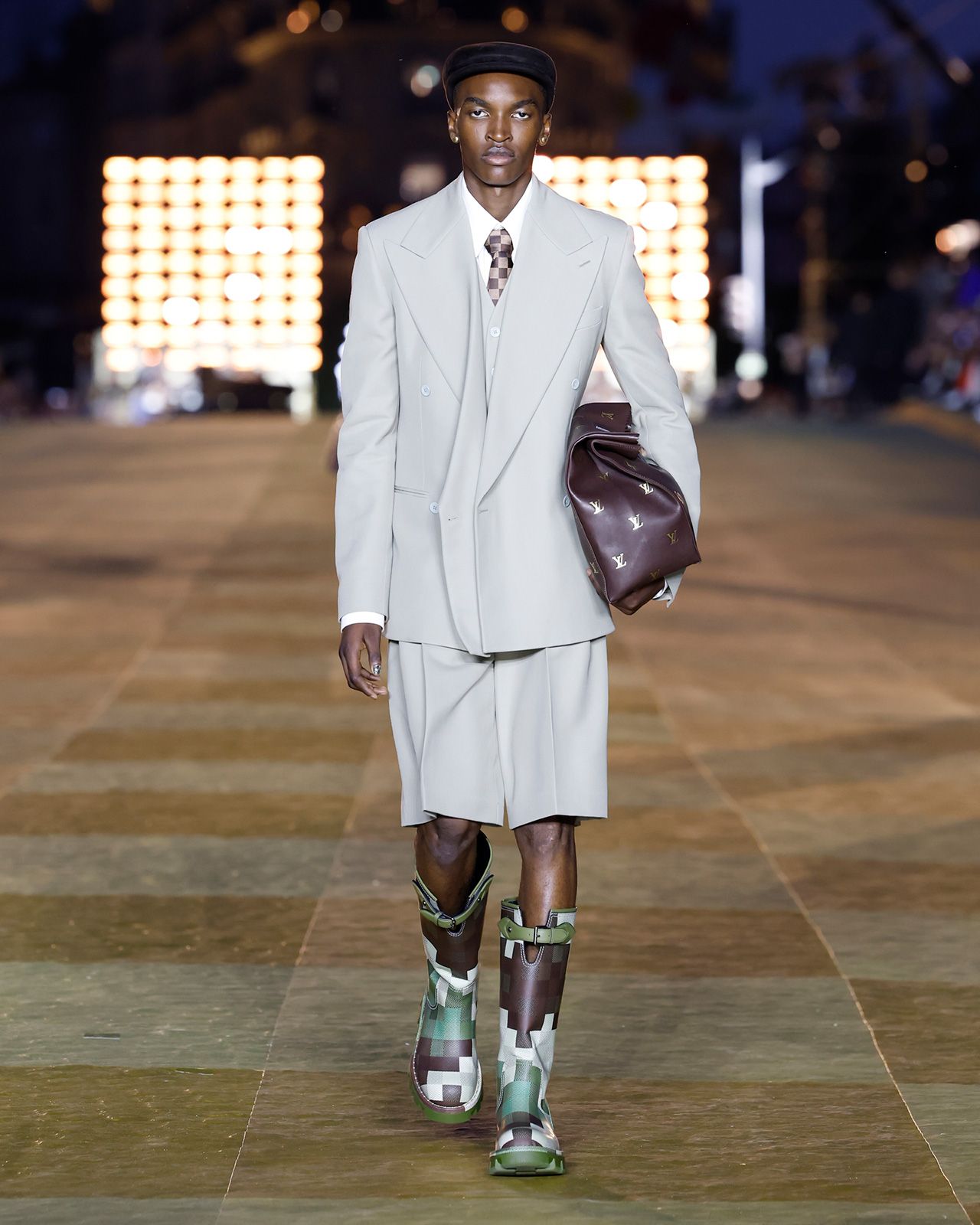 Louis Vuitton Mens Spring Summer 2024 Look 1.jpg