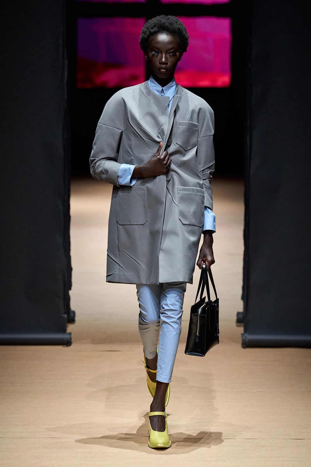 Prada Spring 2023 Metalmagazine 18.jpg