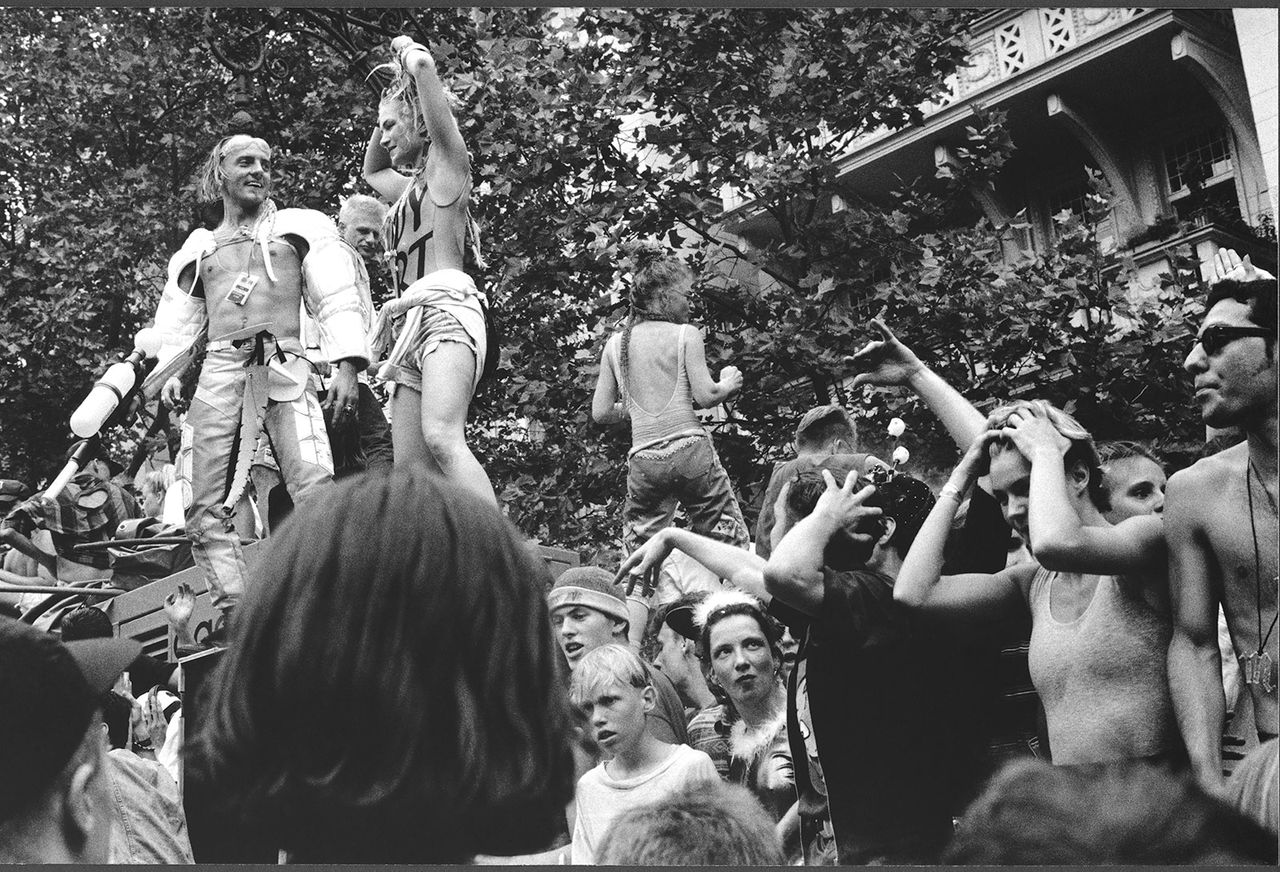 07 Sven Vath Loveparade 1992 Td.jpg