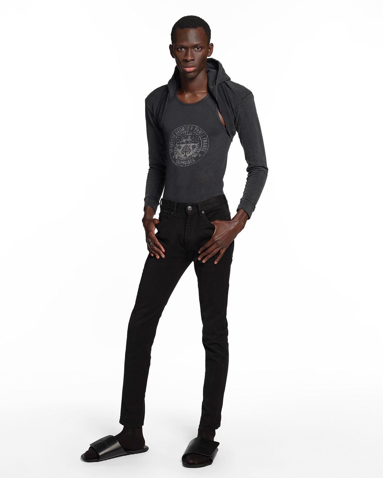 BALENCIAGA-SPRING-26-IMAGE-LOOK-12_KHADIM.jpg
