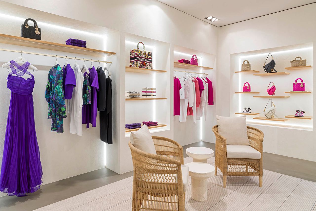 Dior POP Ups 15.jpg