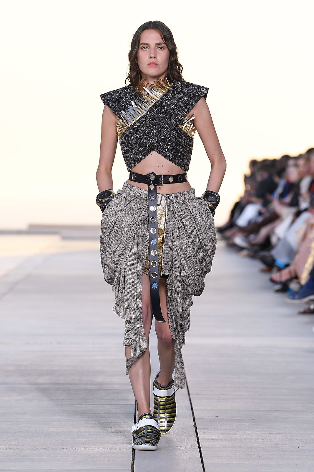 Louis Vuitton Cruise 2023 Metalmagazine 11.jpg