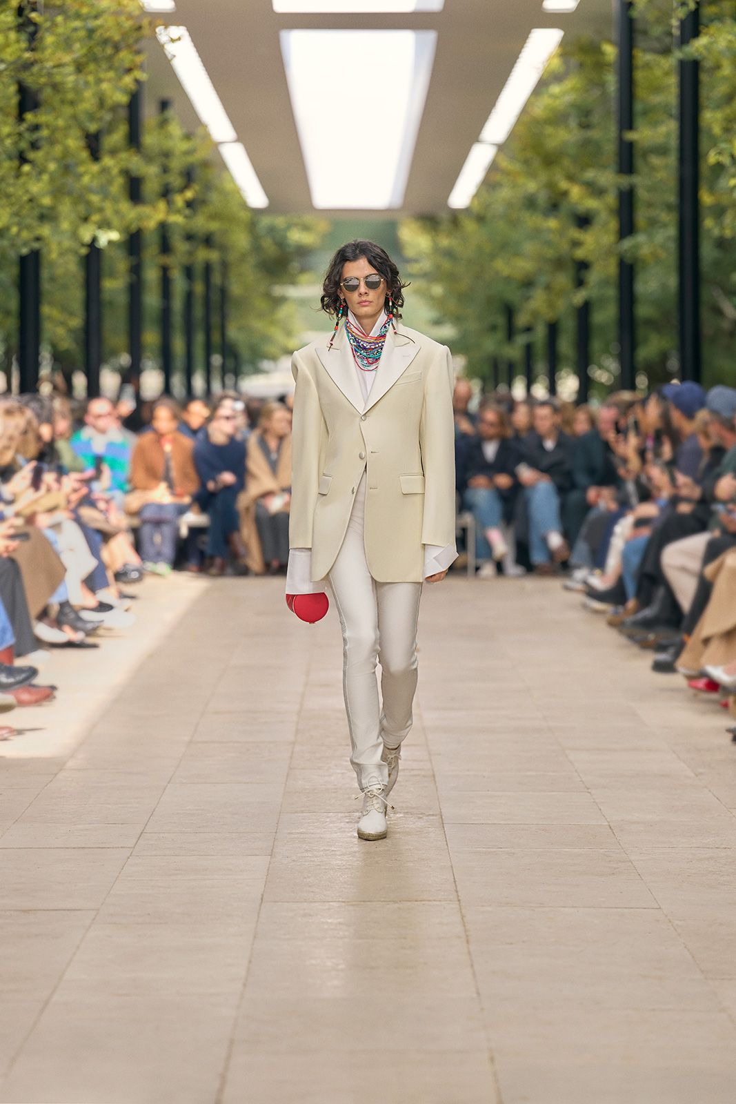 Celine-S26-look-15.jpg