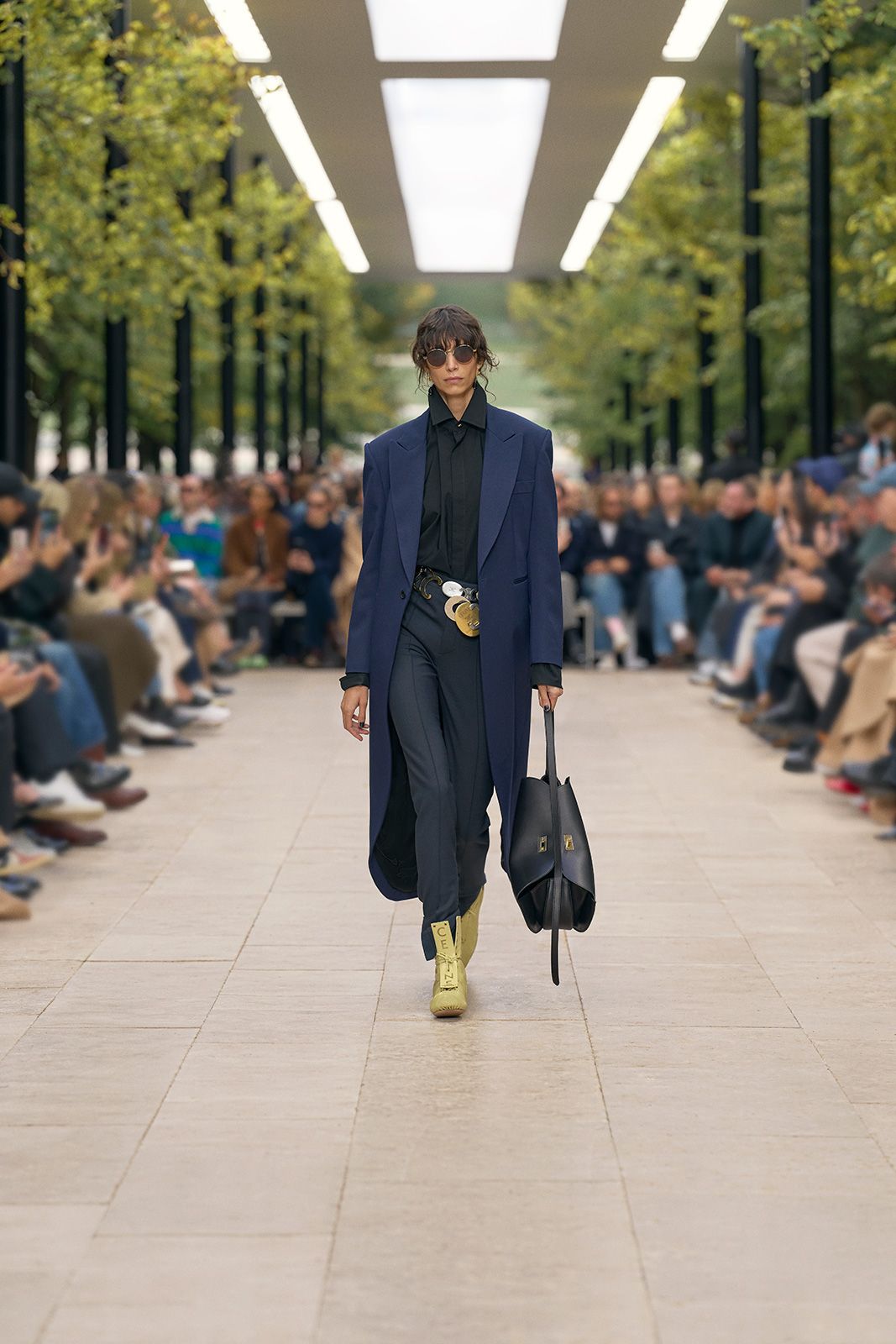 Celine-S26-look-08.jpg