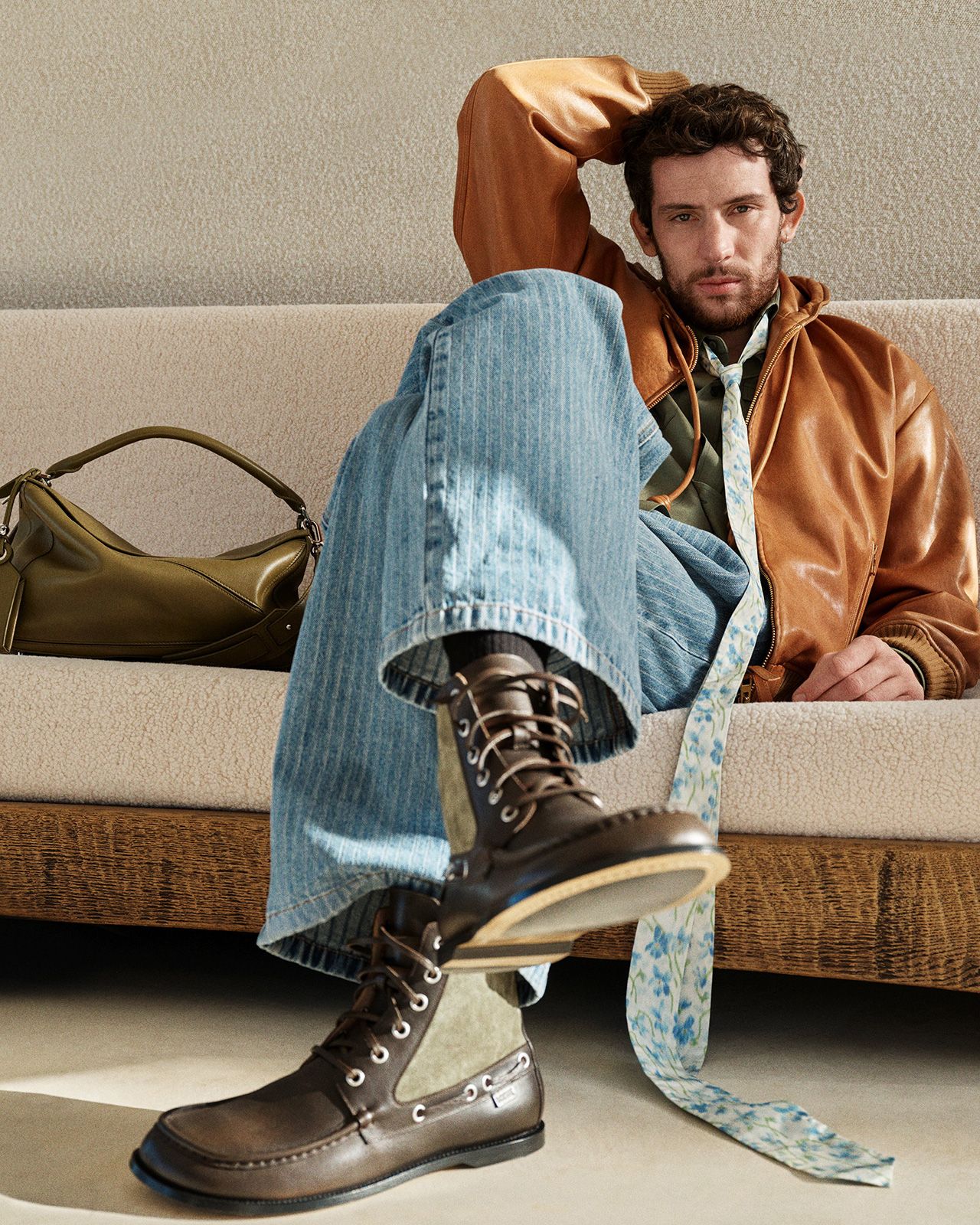 LOEWE_FW25_PRECO_MAIN_CAMPAIGN_RGB_CROPPED_4X5_4.jpg