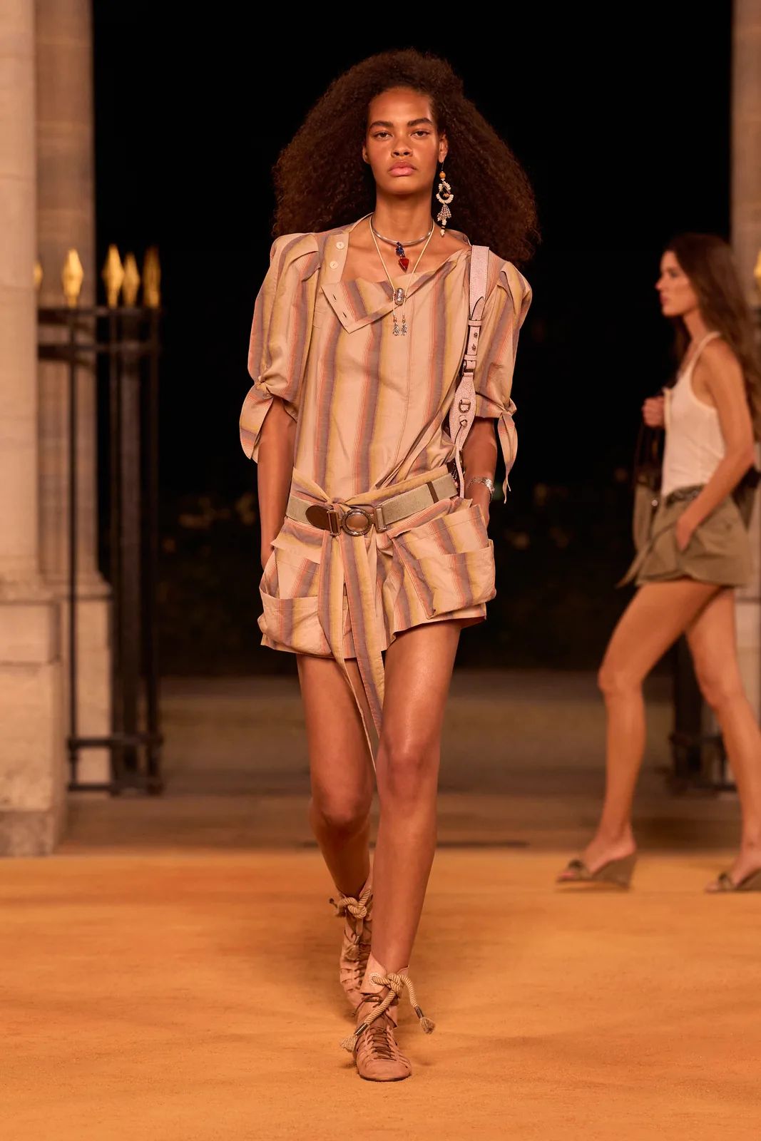 metal-isabel-marant-01.webp