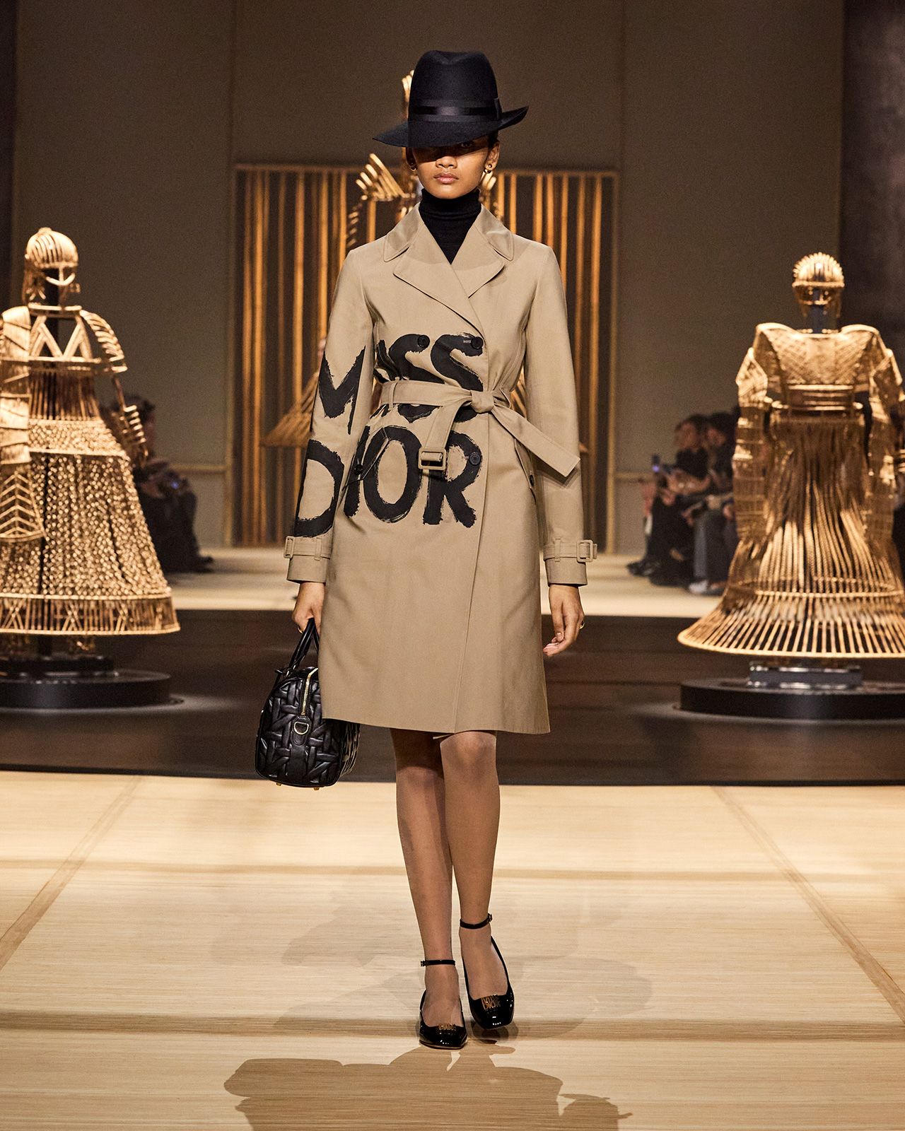 Dior_FW_24_3.jpg