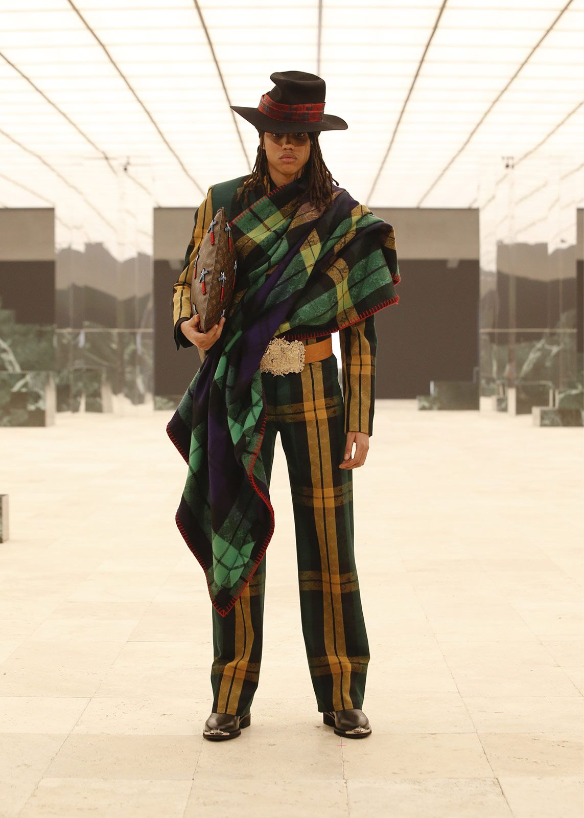 Louis Vuitton Men Fall Winter 2021 Metalmagazine 27.jpg