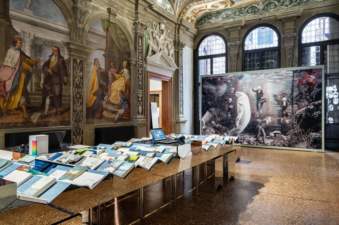 Fondazione Prada   Everybody Talks About the Weather   Foto Marco Cappelletti 20.jpg