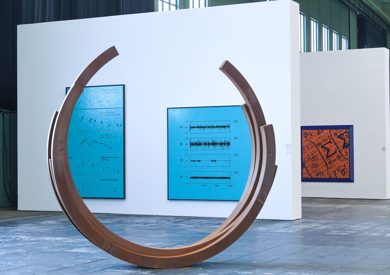 Bernar Venet Metalmagazine 8.jpg