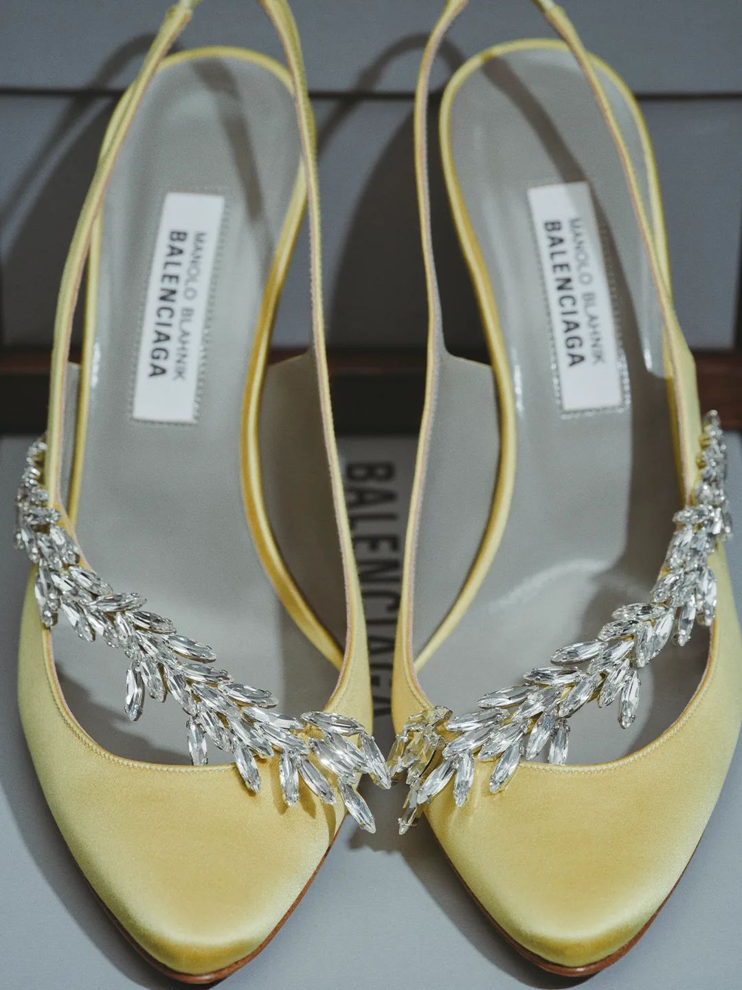 metal-balenciaga-x-manolo-blahnik-edit-03.webp