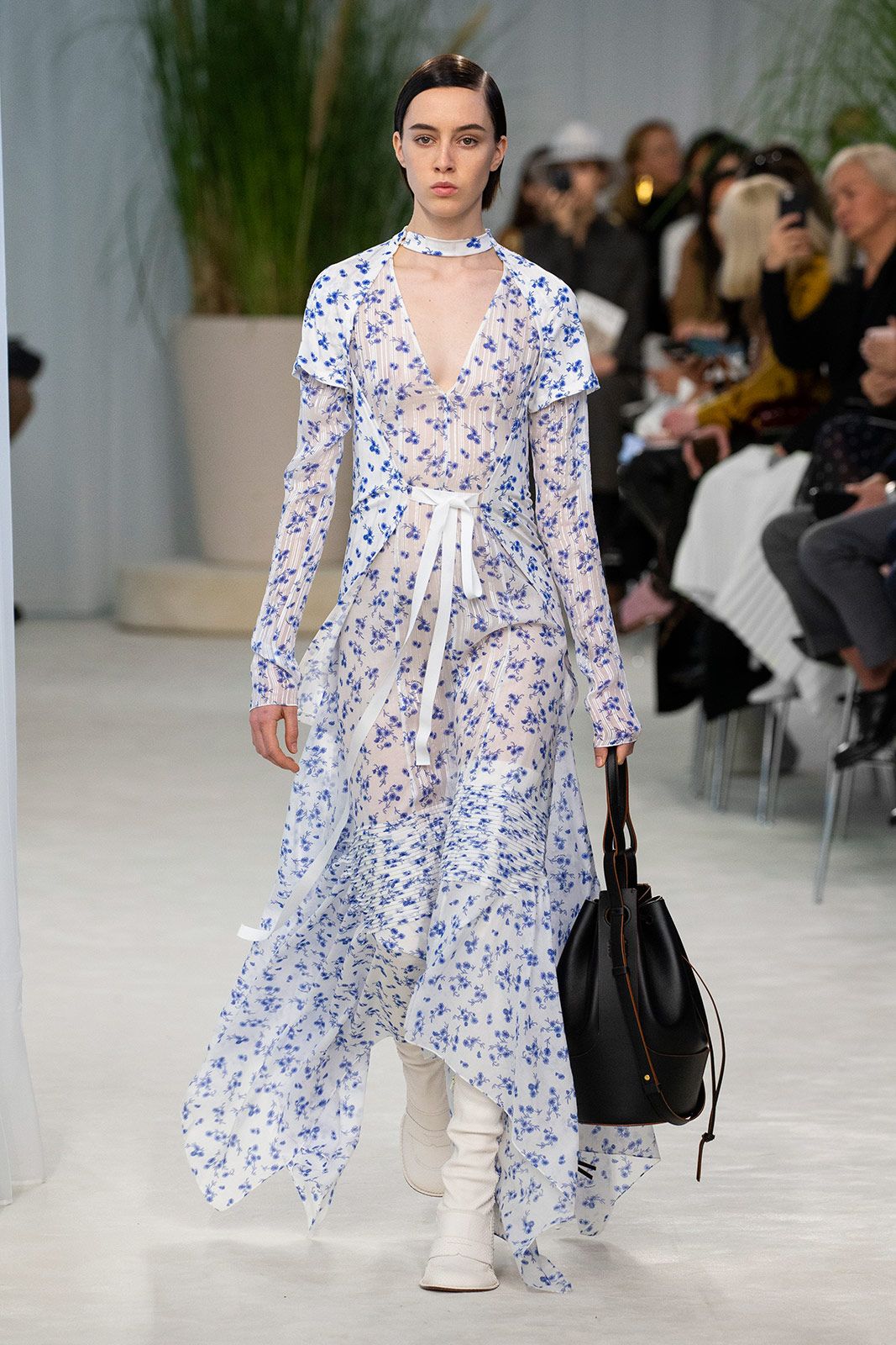Loewe Women S S20 Look 13.jpg