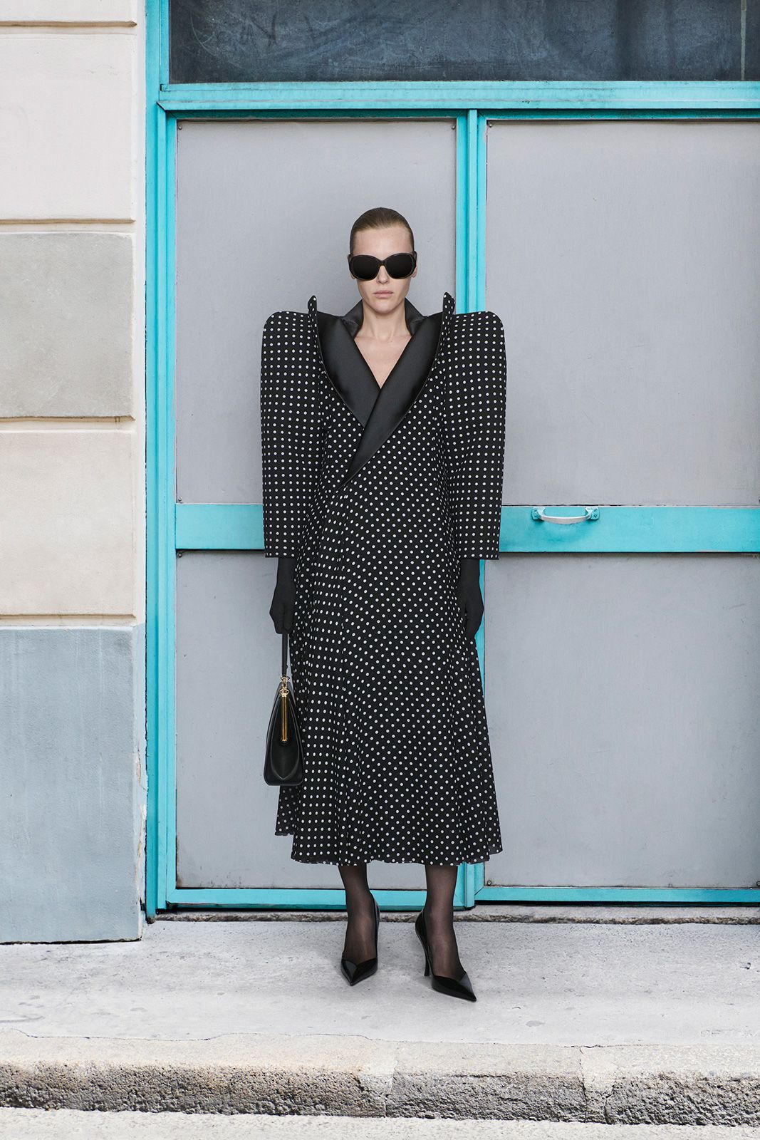BALENCIAGA-COUTURE-54-LOOK-5_NIKITA.jpg