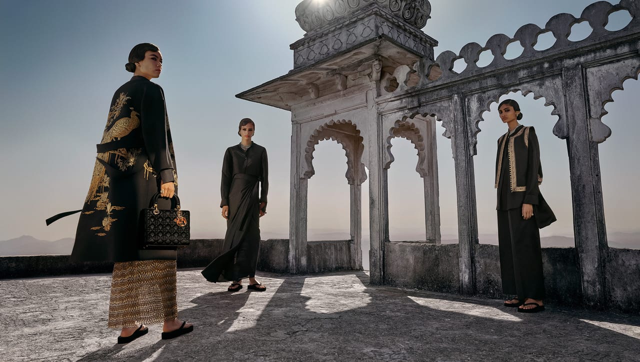 Fall 2023 Campaign ©viviane Sassen 12.jpg