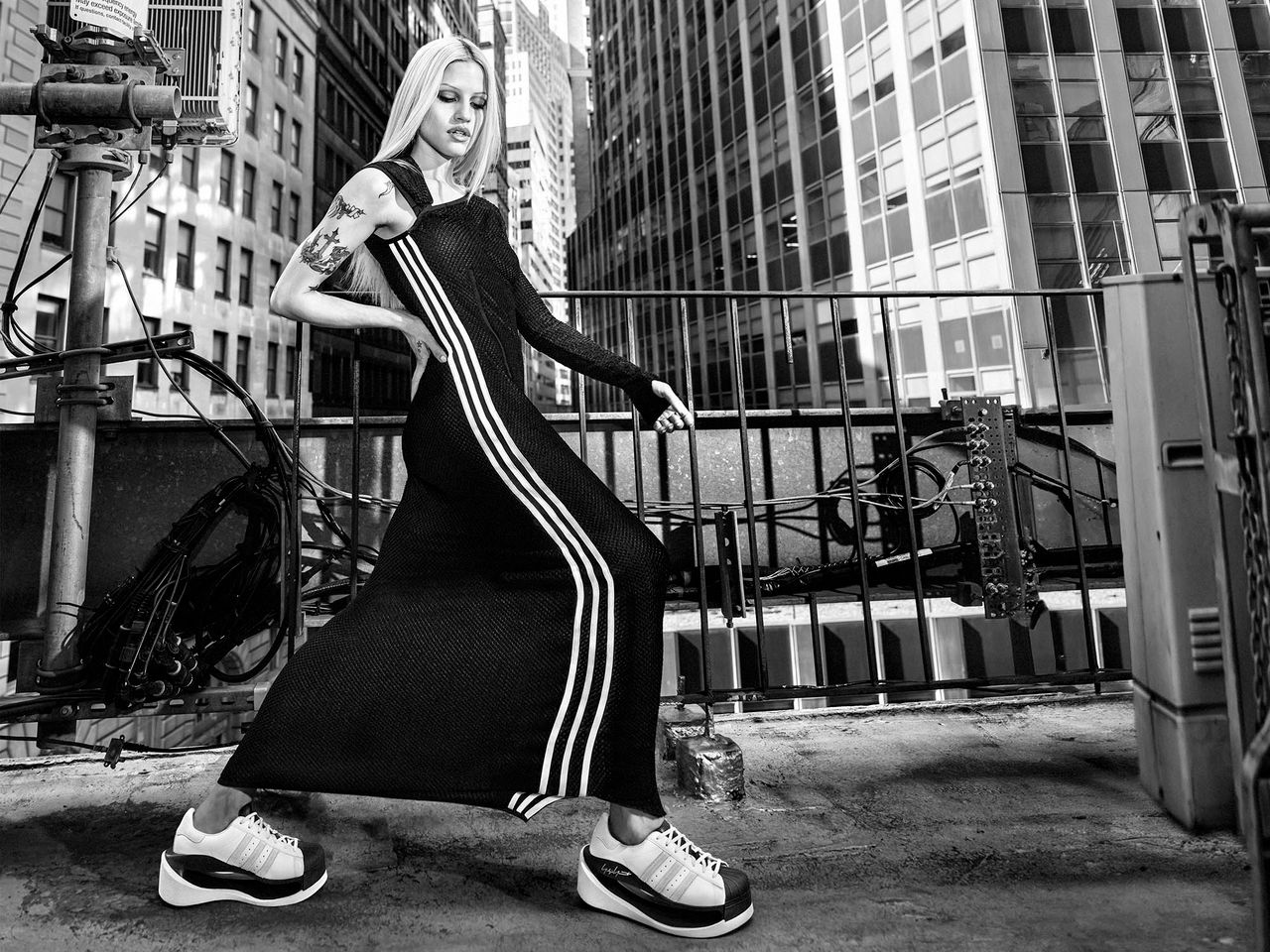 Y-3_FW24_Campaign_5.jpg