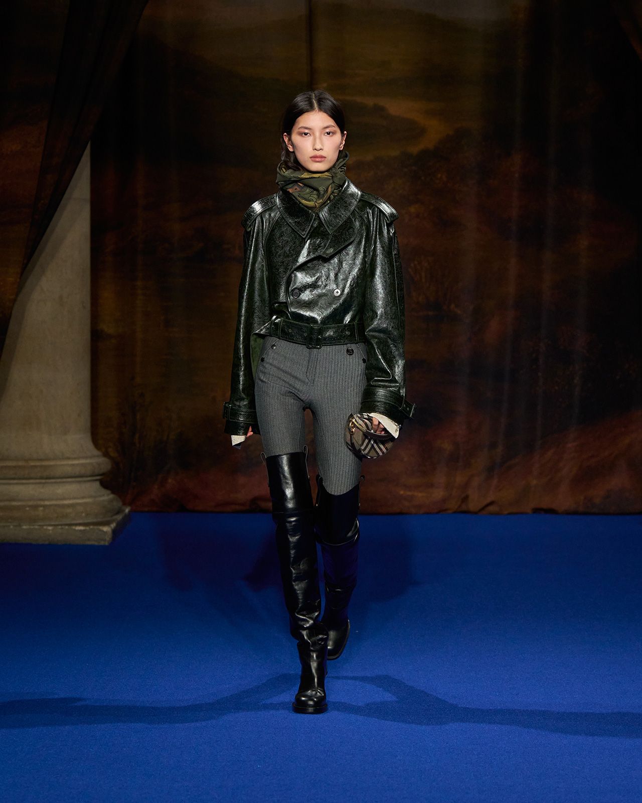 Burberry-Winter-2025-Show---Look-38.jpg