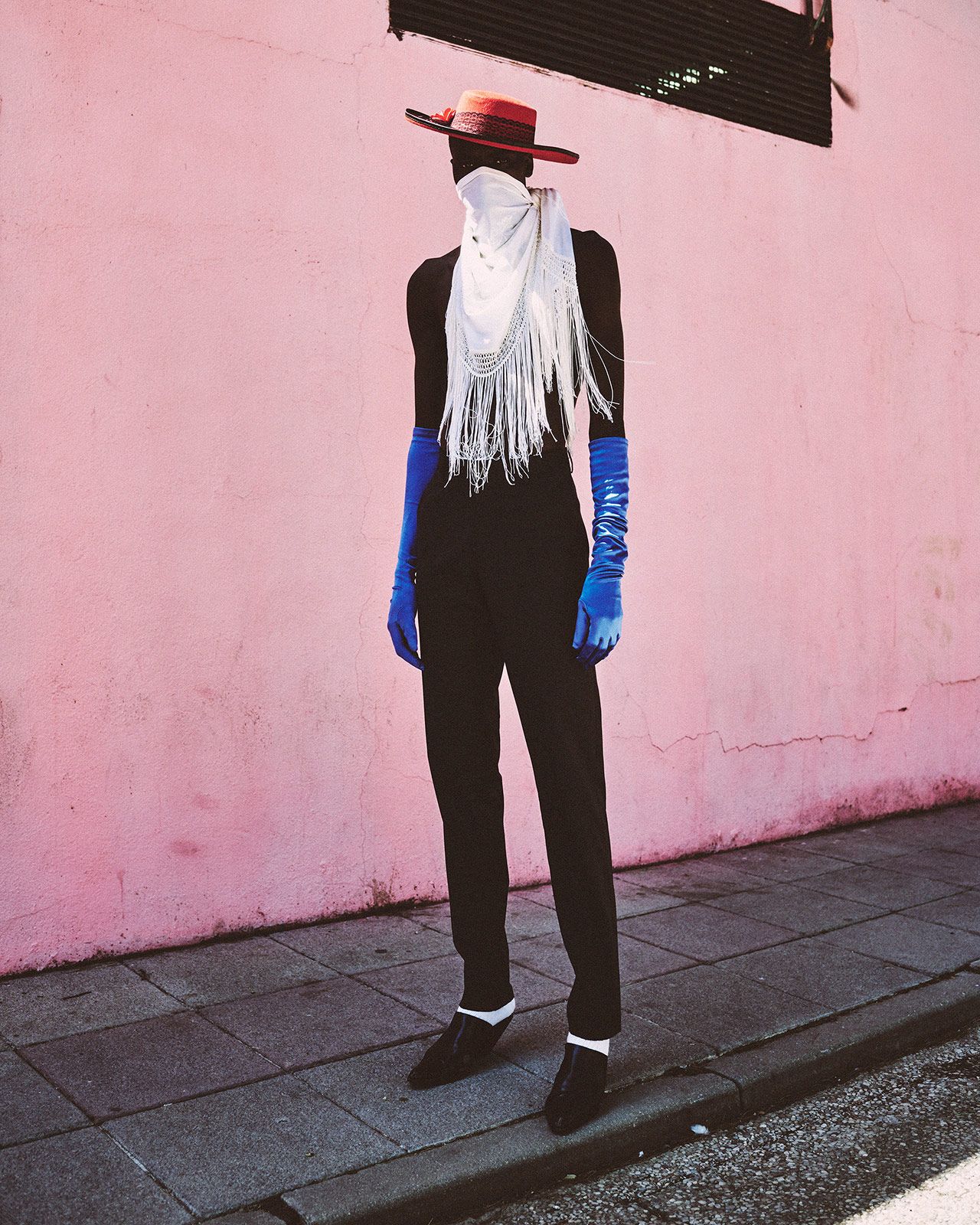 Juanjose Mouko Metalmagazine 8.jpg