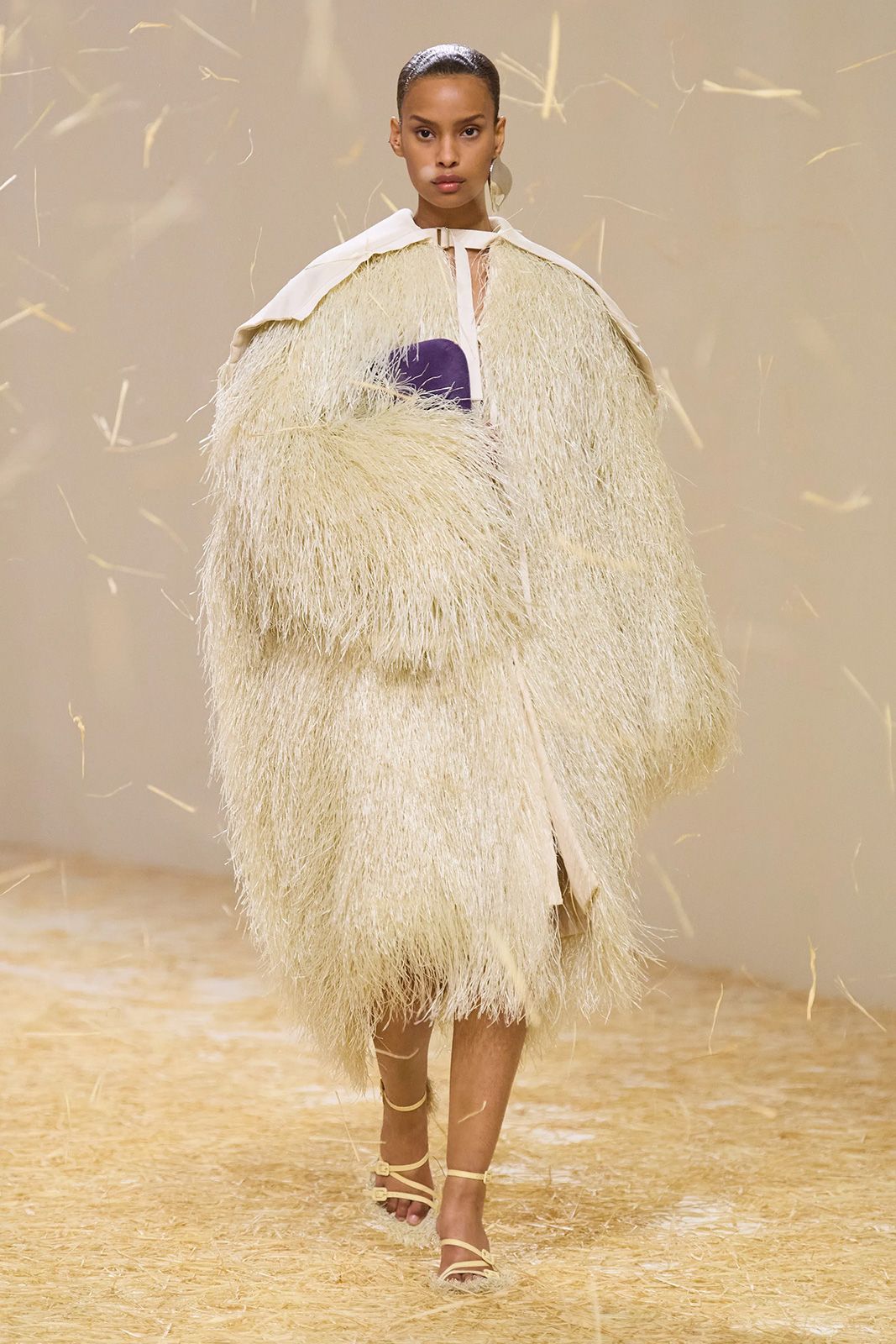 00018 Jacquemus Spring 2023 Ready to Wear Credit Gorunway.jpg